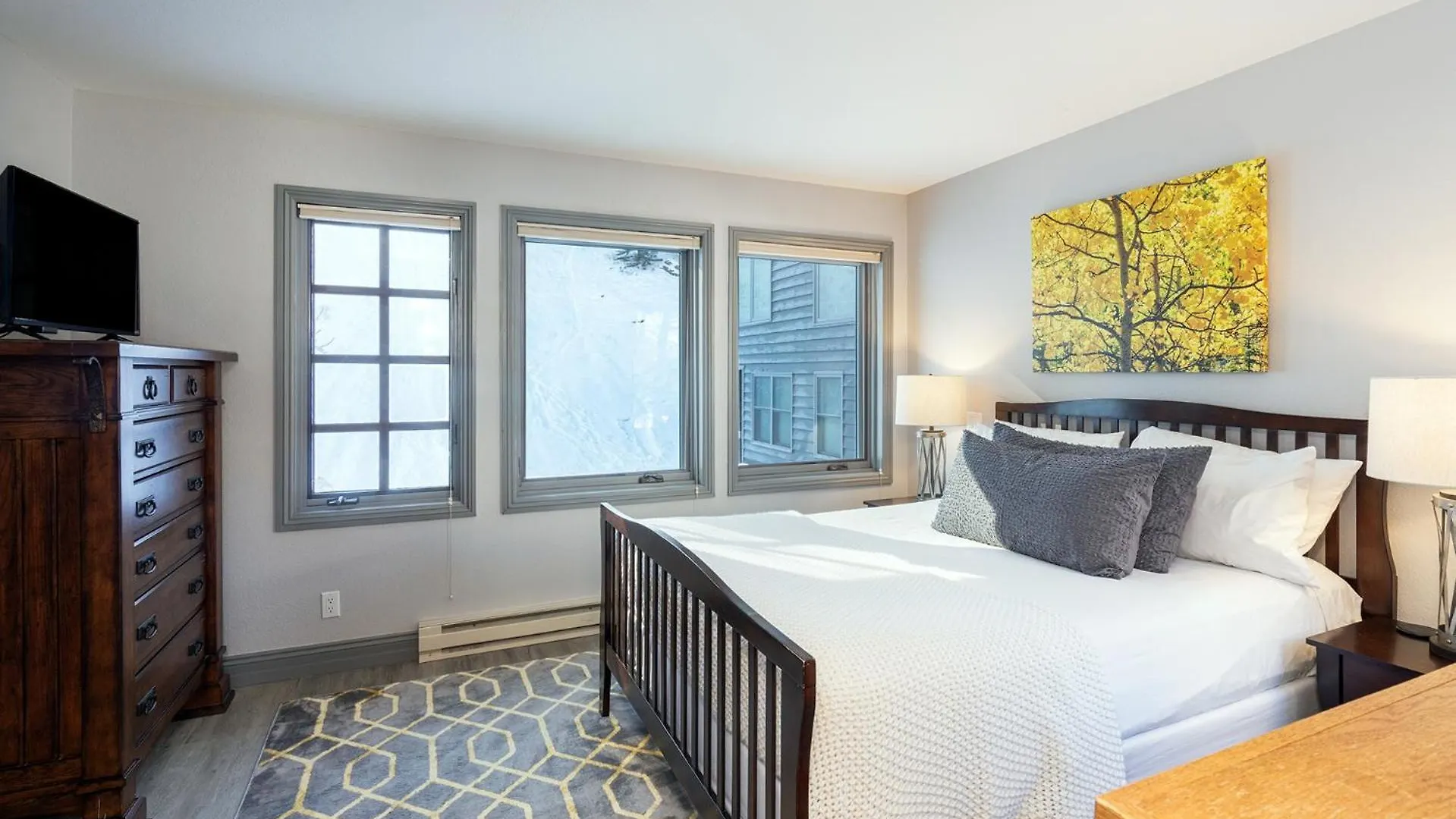 Etta Place 111 Apartment *
