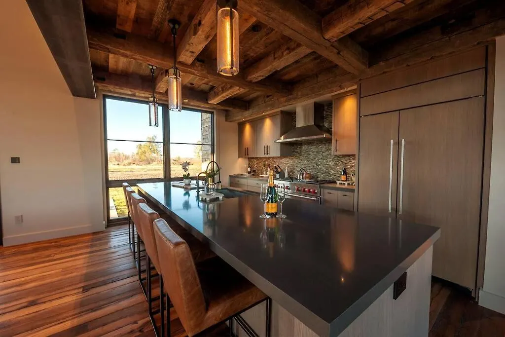 Silverpick Ranch - Adventure & Luxury In *