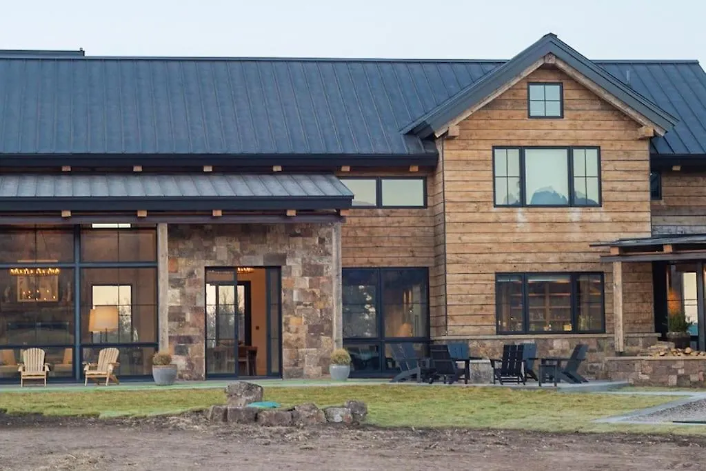 Silverpick Ranch - Adventure & Luxury In *