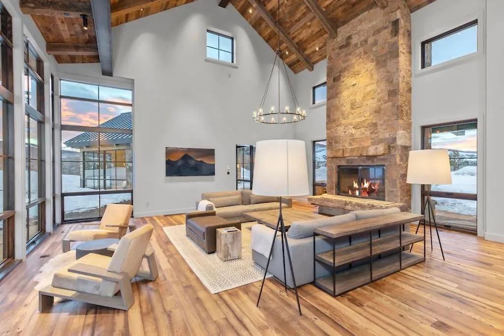 Silverpick Ranch - Adventure & Luxury In *