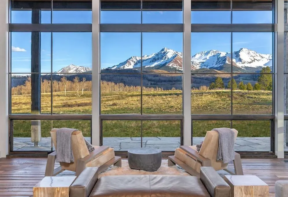 Silverpick Ranch - Adventure & Luxury In