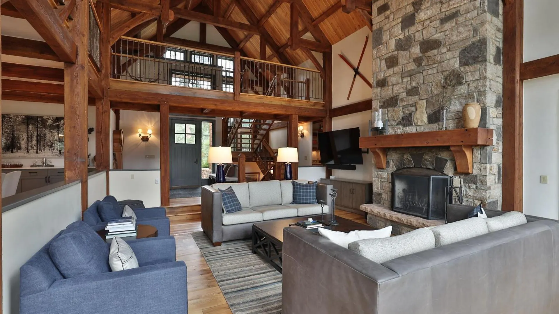 Mountain Village Marvel With Hot Tub And Gym! Holiday home