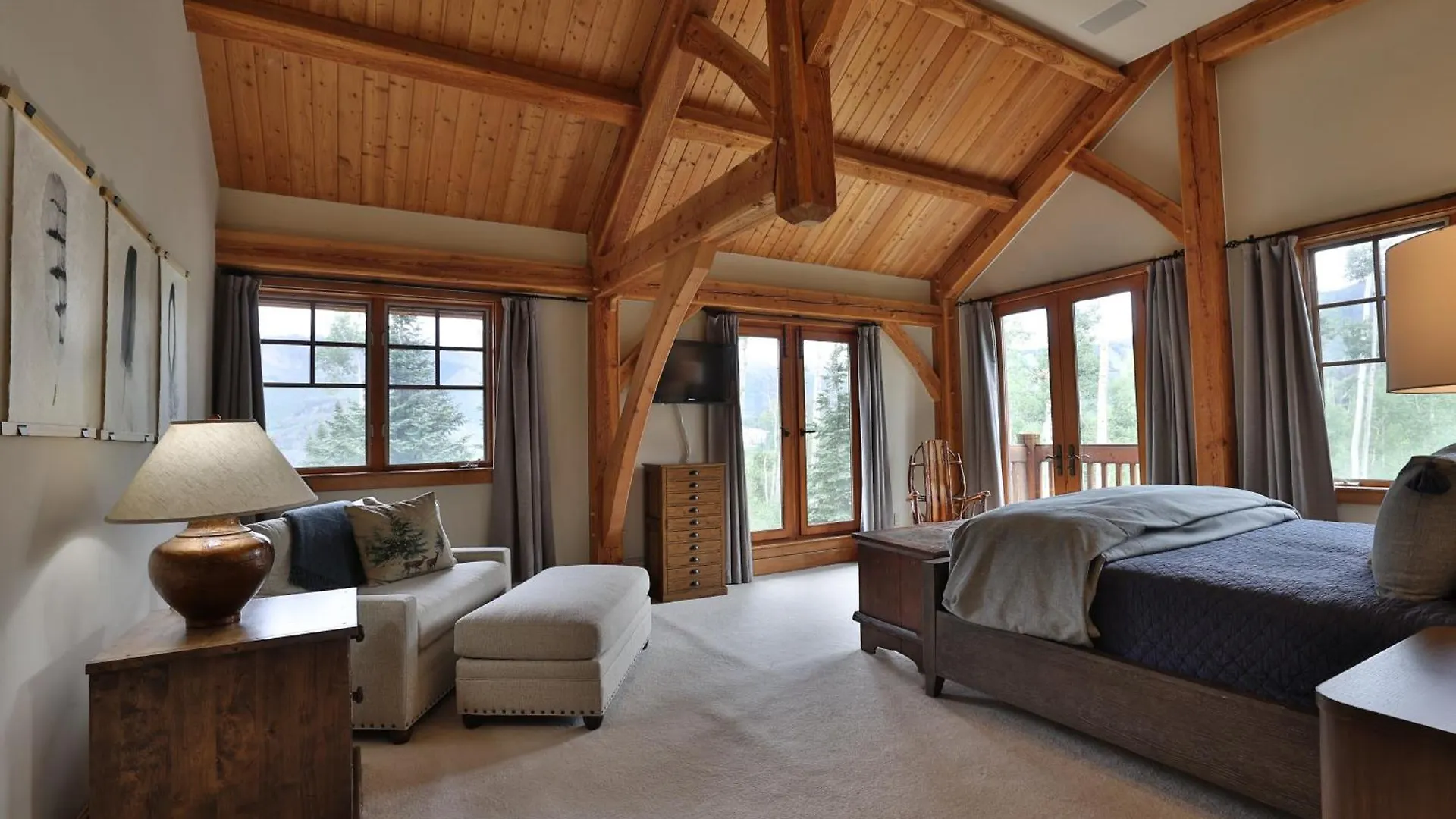 Mountain Village Marvel With Hot Tub And Gym! Holiday home