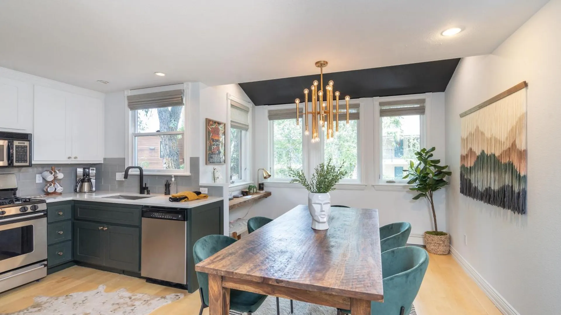 Tri-level Condo, Close To Coonskin Lift! * Telluride