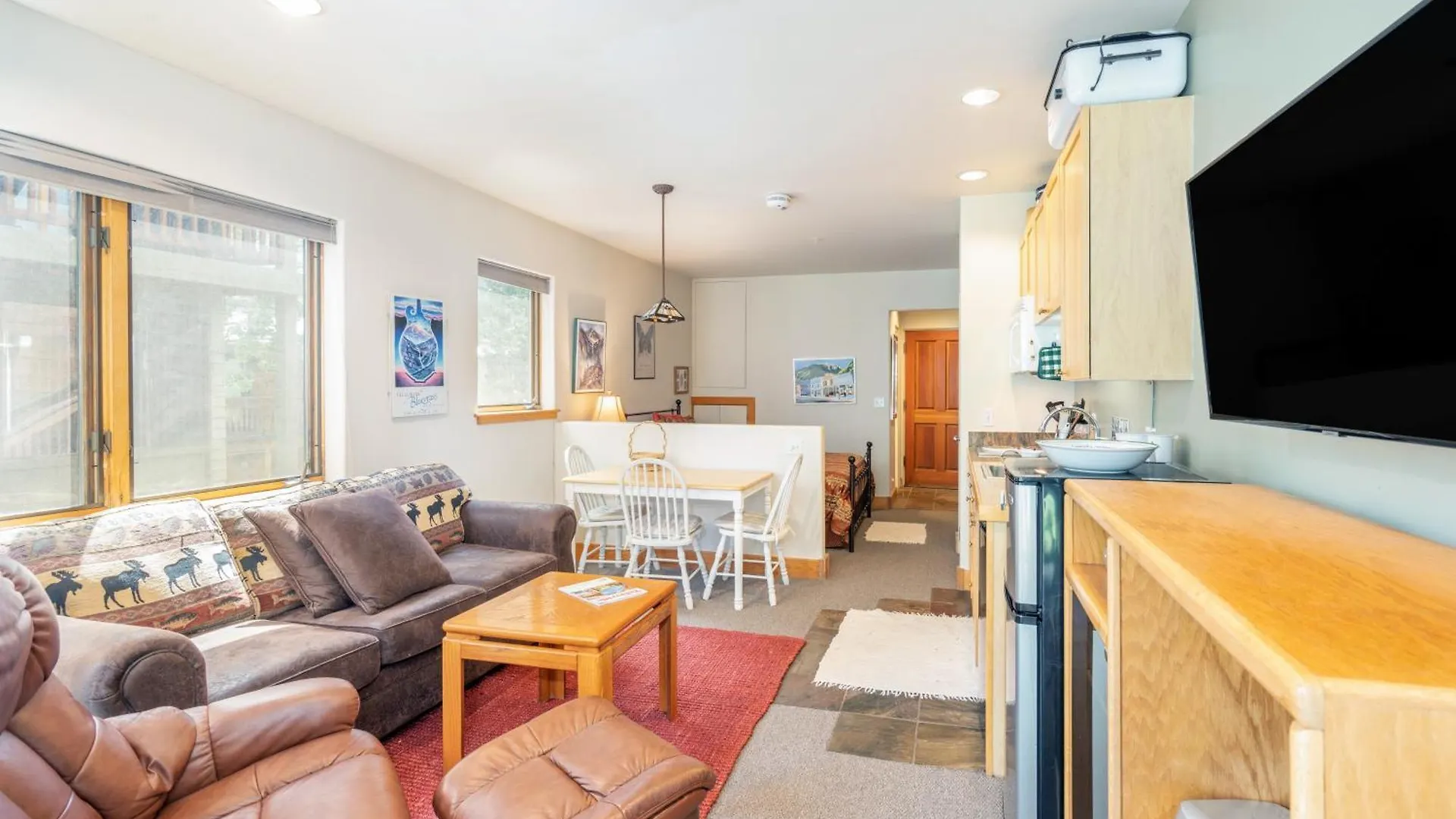 Holiday home Cozy Tomboy With Private Deck *