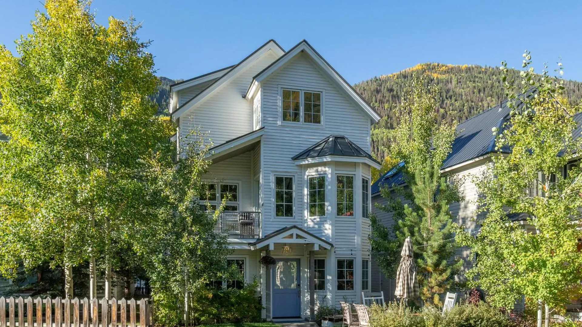 Holiday home Will Brand New Mountain Contemporary