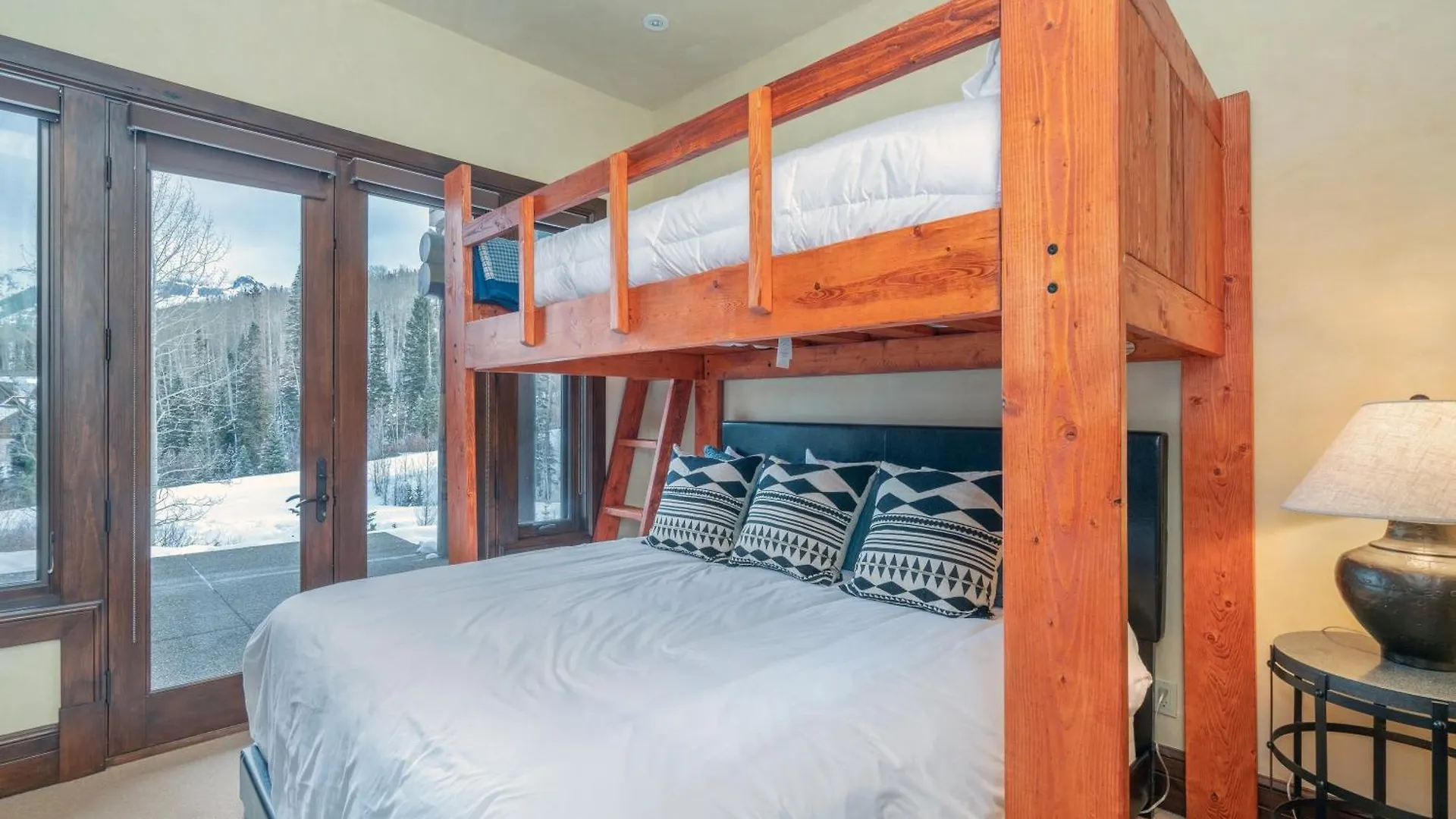 At Tristant 137 By Avantstay In Out W Panoramic Views Hot Tub * Telluride