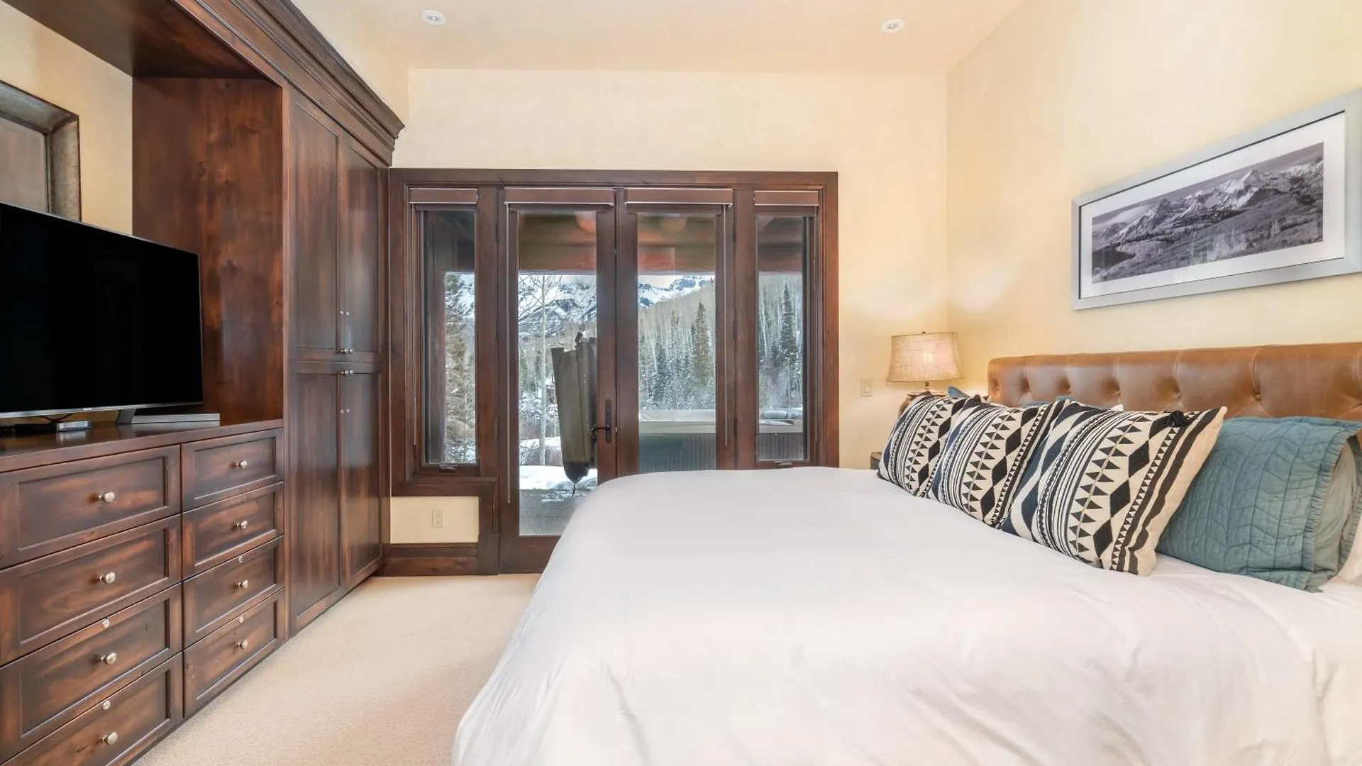 At Tristant 137 By Avantstay In Out W Panoramic Views Hot Tub Telluride