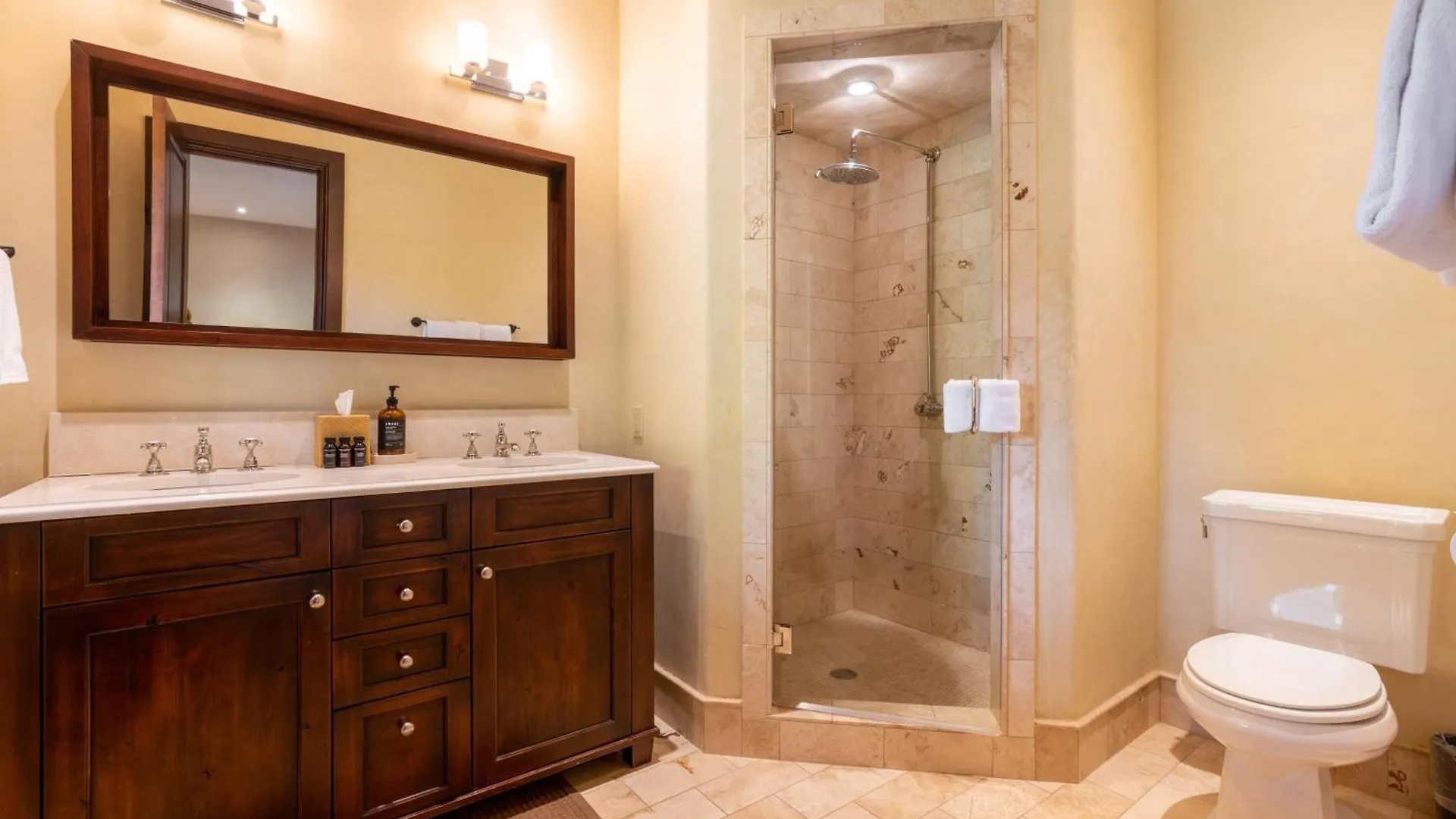 Townhome On The Creek 135 By Avantstay In Out W Hot Tub Holiday home *