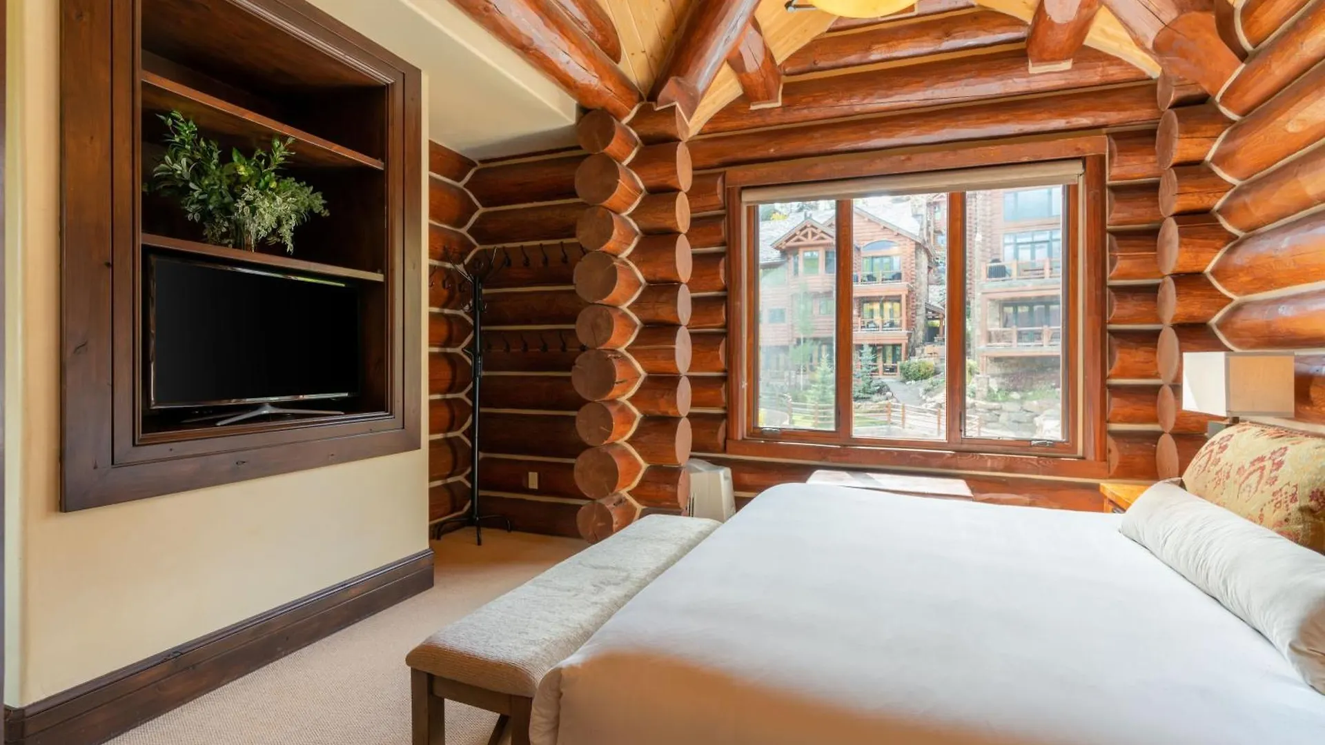 Holiday home Townhome On The Creek 135 By Avantstay In Out W Hot Tub *