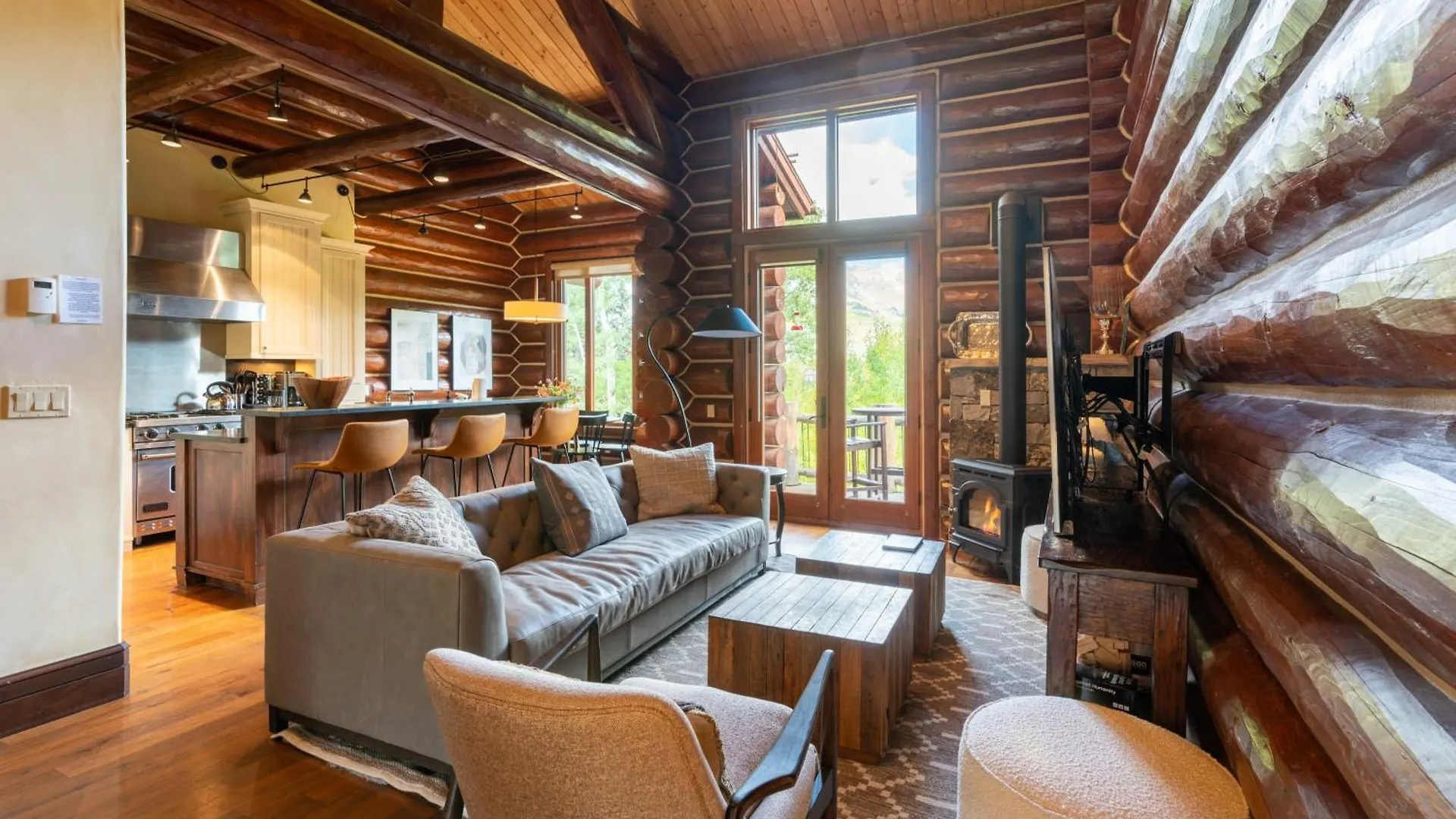 Townhome On The Creek 135 By Avantstay In Out W Hot Tub Telluride