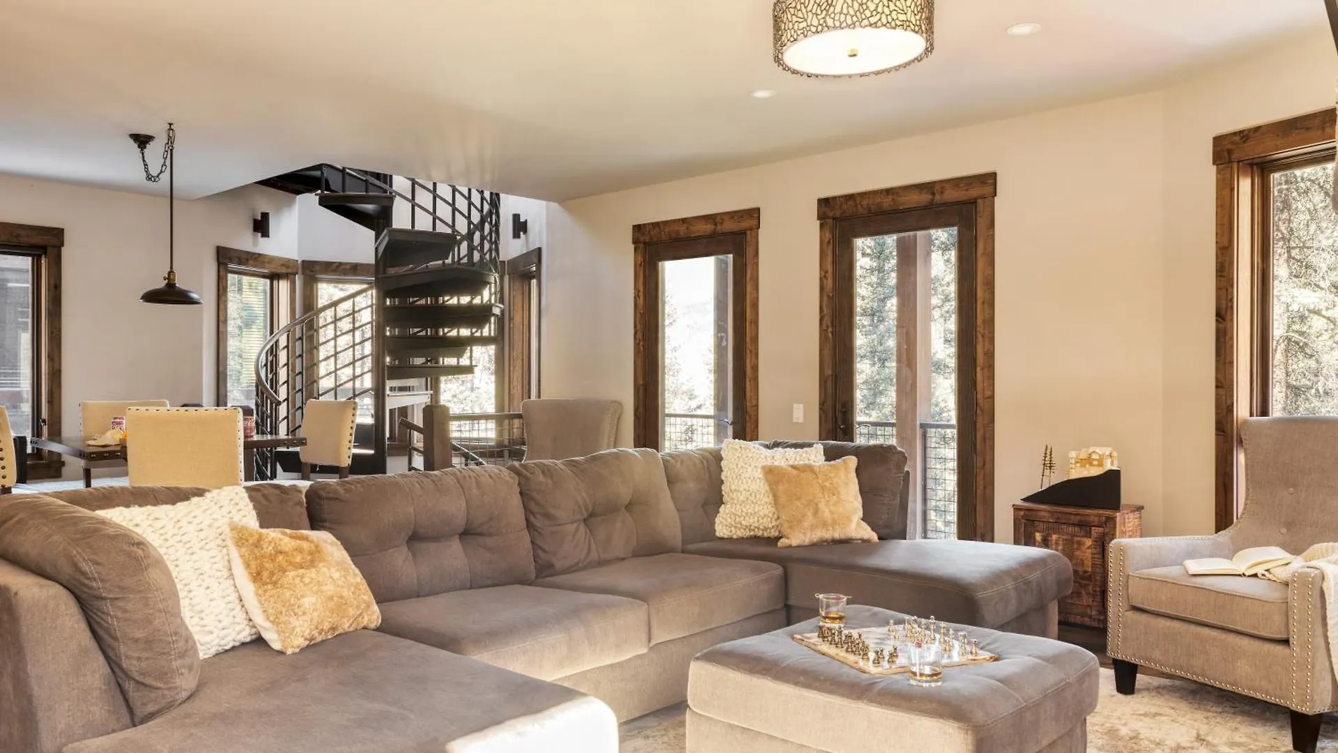 Apex By Avantstay Cozy Expansive Mountain Close To The Slopes W Hot Tub
