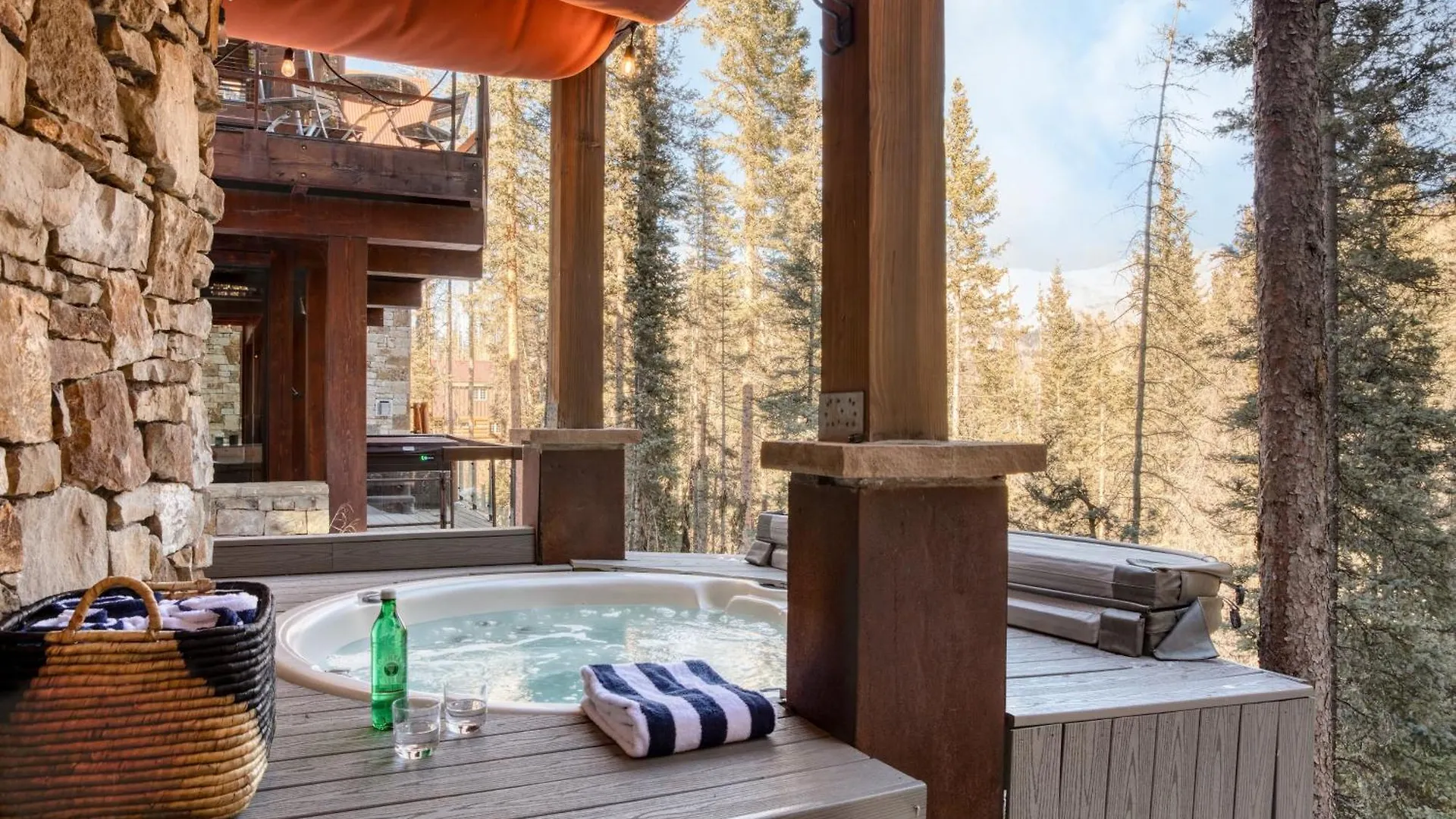 Apex By Avantstay Cozy Expansive Mountain Close To The Slopes W Hot Tub Holiday home