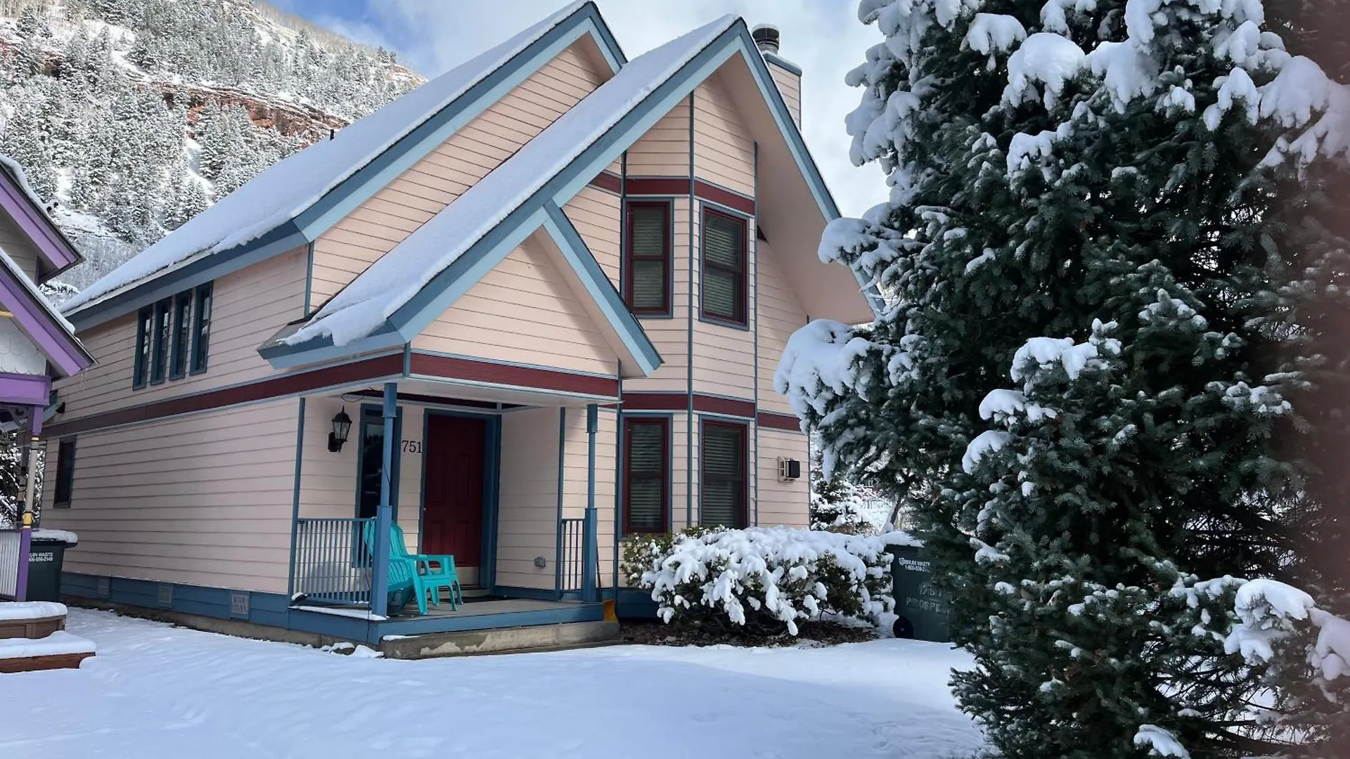 Bachman Village #9 - Backyard And Steps To Skiing! Holiday home