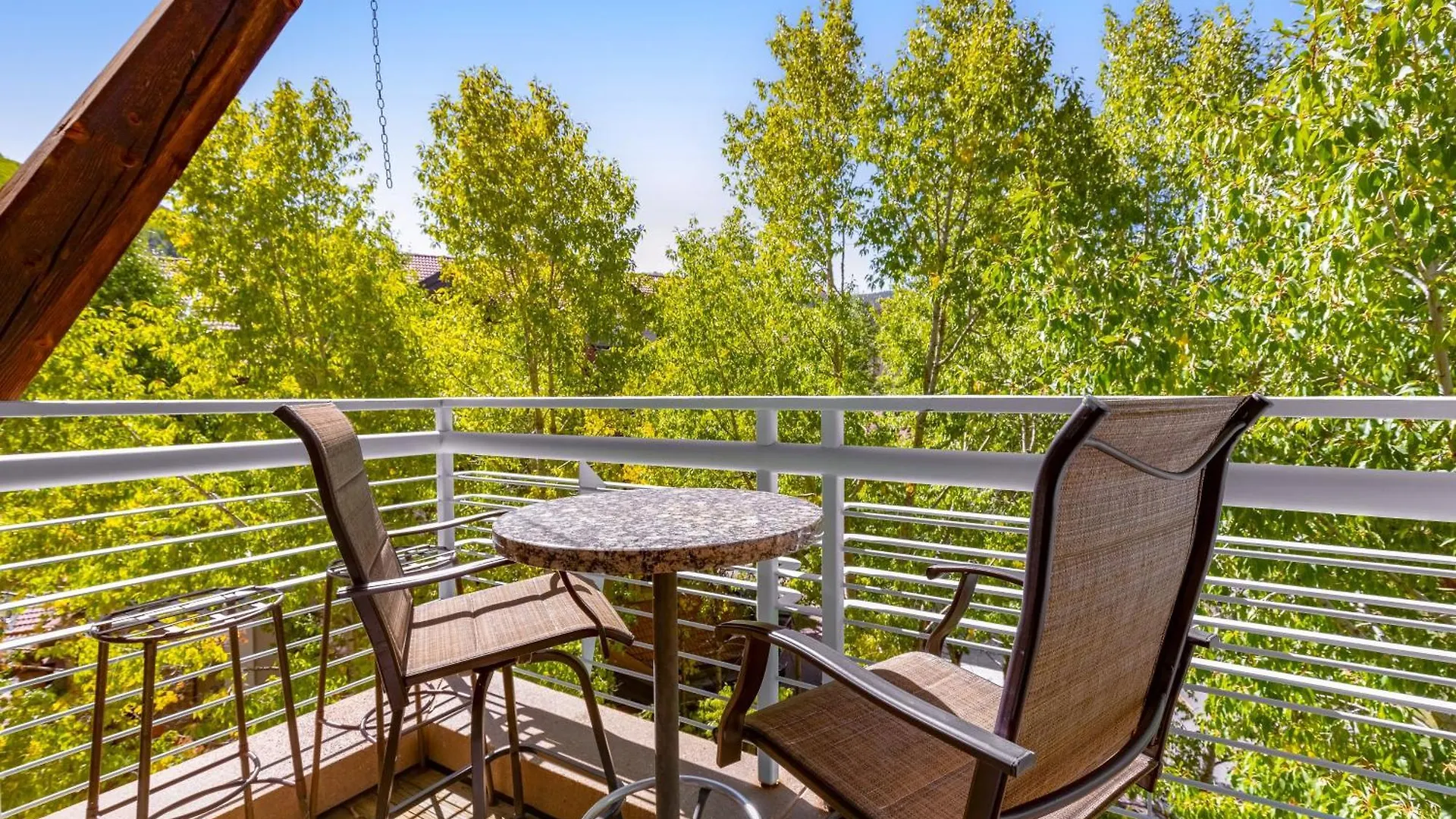Palmyra 4a - Panoramic Peaks Apartment *