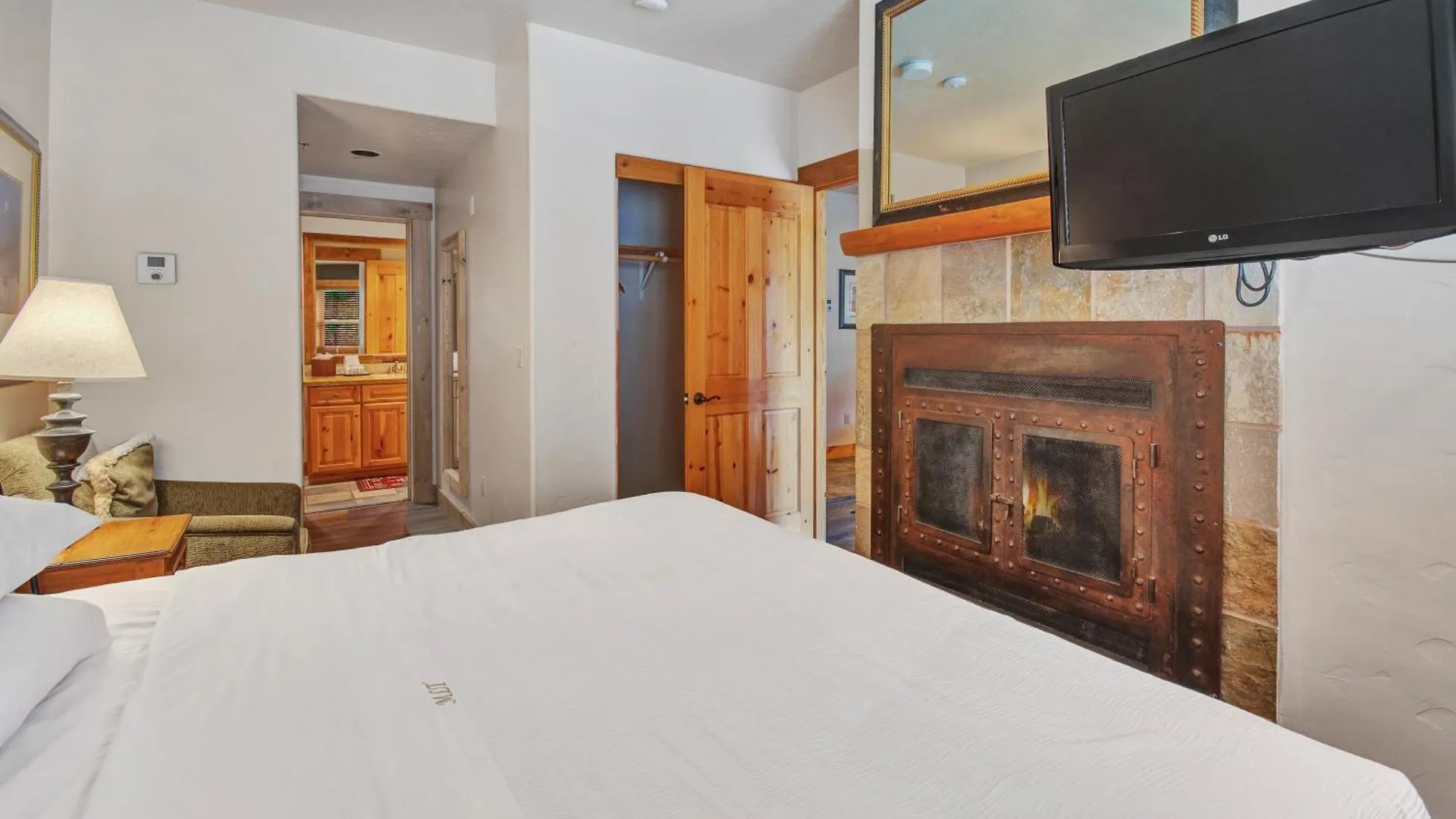 Mountain Lodge