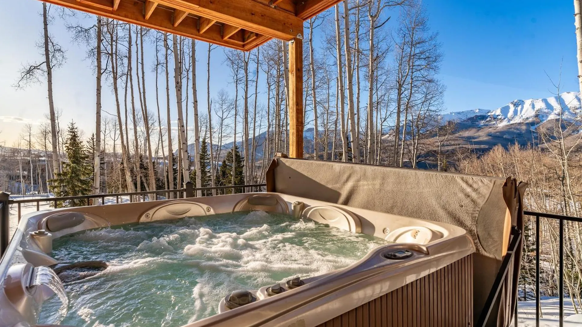 Holiday home Wapiti Mountain Escape By Avantstay Commanding Views Incredible W Hot Tub *