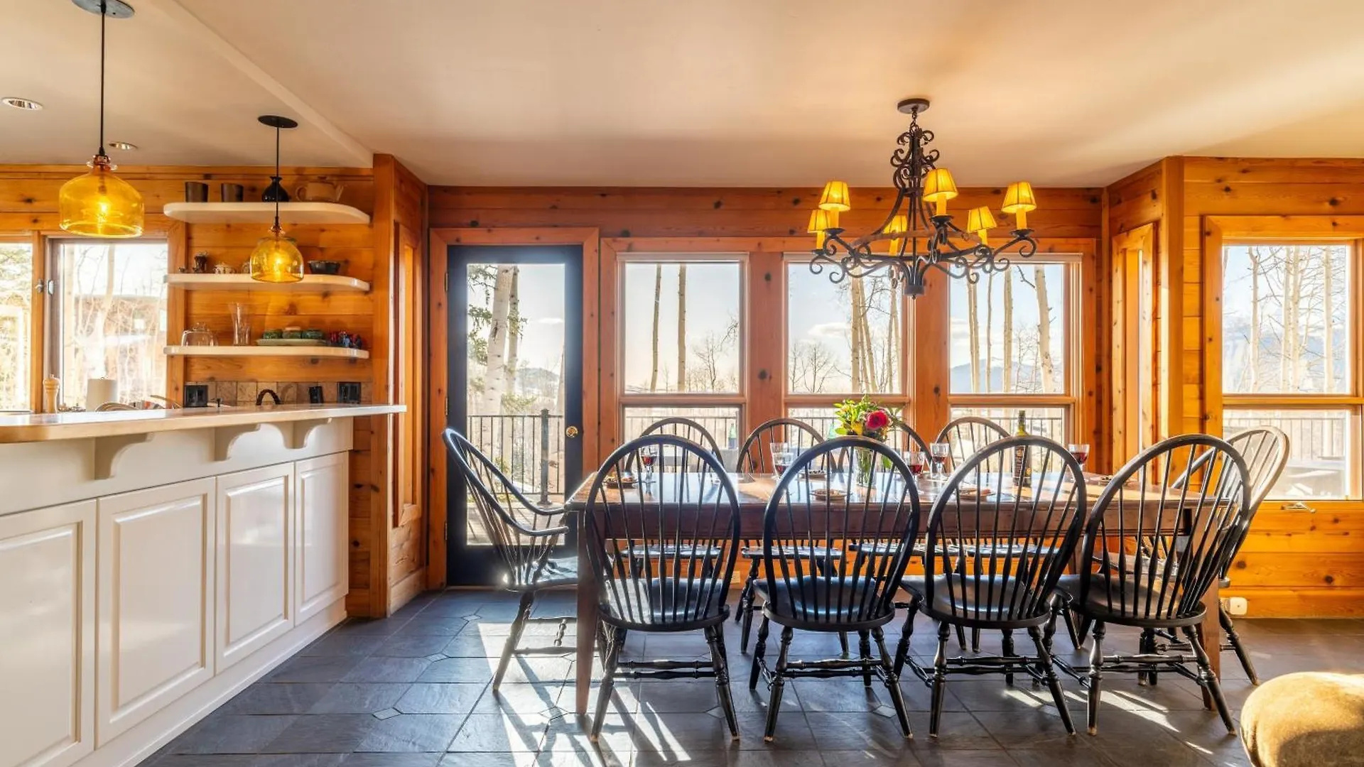 Wapiti Mountain Escape By Avantstay Commanding Views Incredible W Hot Tub