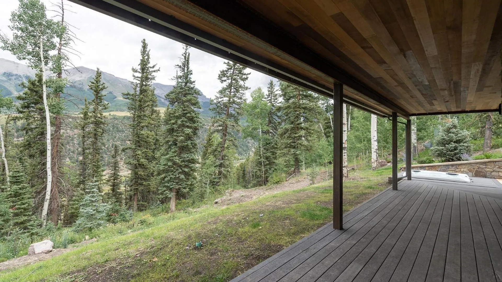 Holiday home Overlook House *