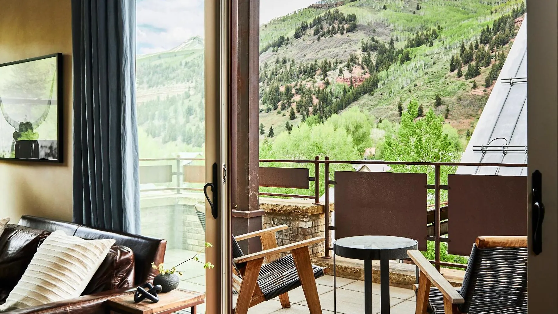 The Residences At Element 52 5* Telluride