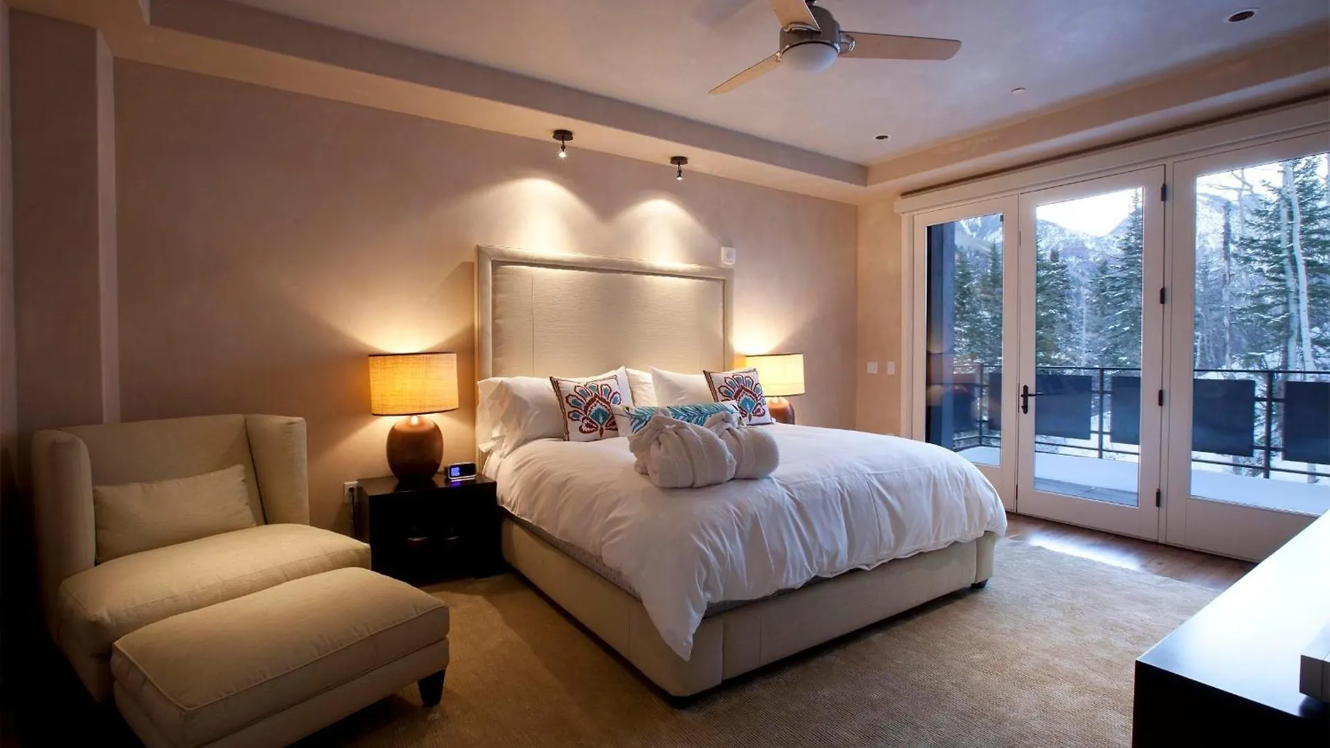 The Residences At Element 52 Apartmanhotel 5*