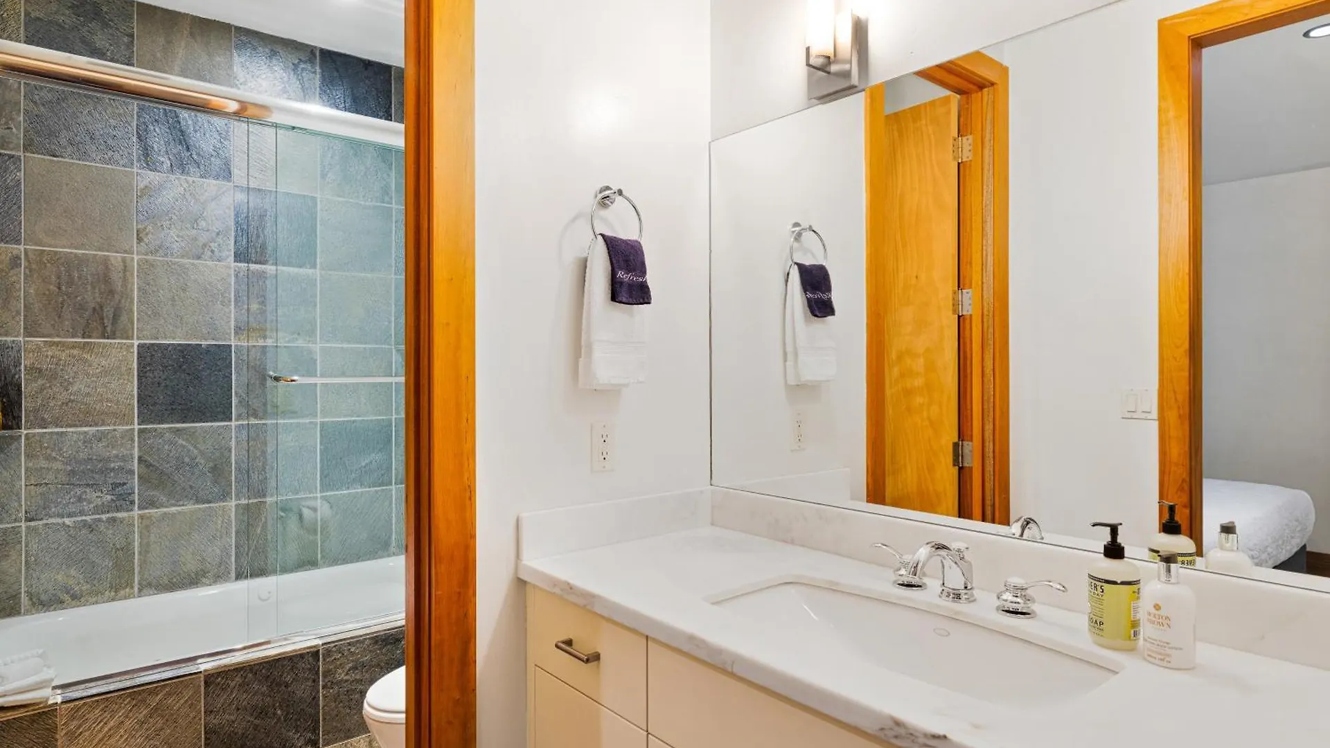 Pacific West 471 Holiday home