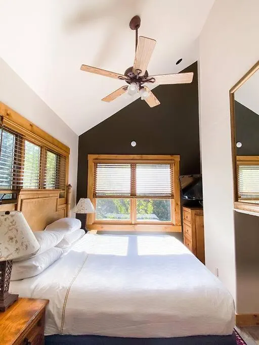 2 Bedroom - Luxury Skiin And Out *
