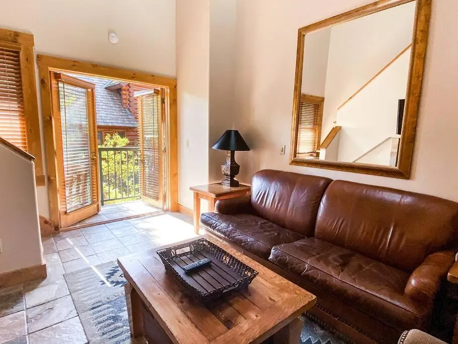 2 Bedroom - Luxury Skiin And Out Holiday home *