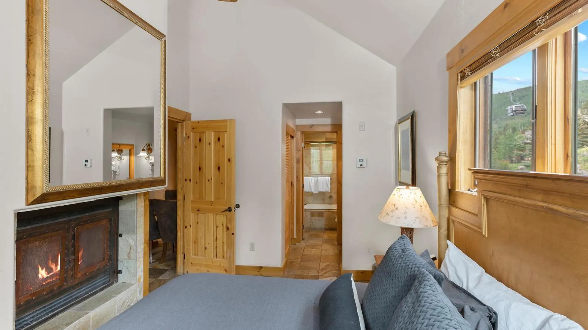 2 Bedroom - Luxury Skiin And Out *