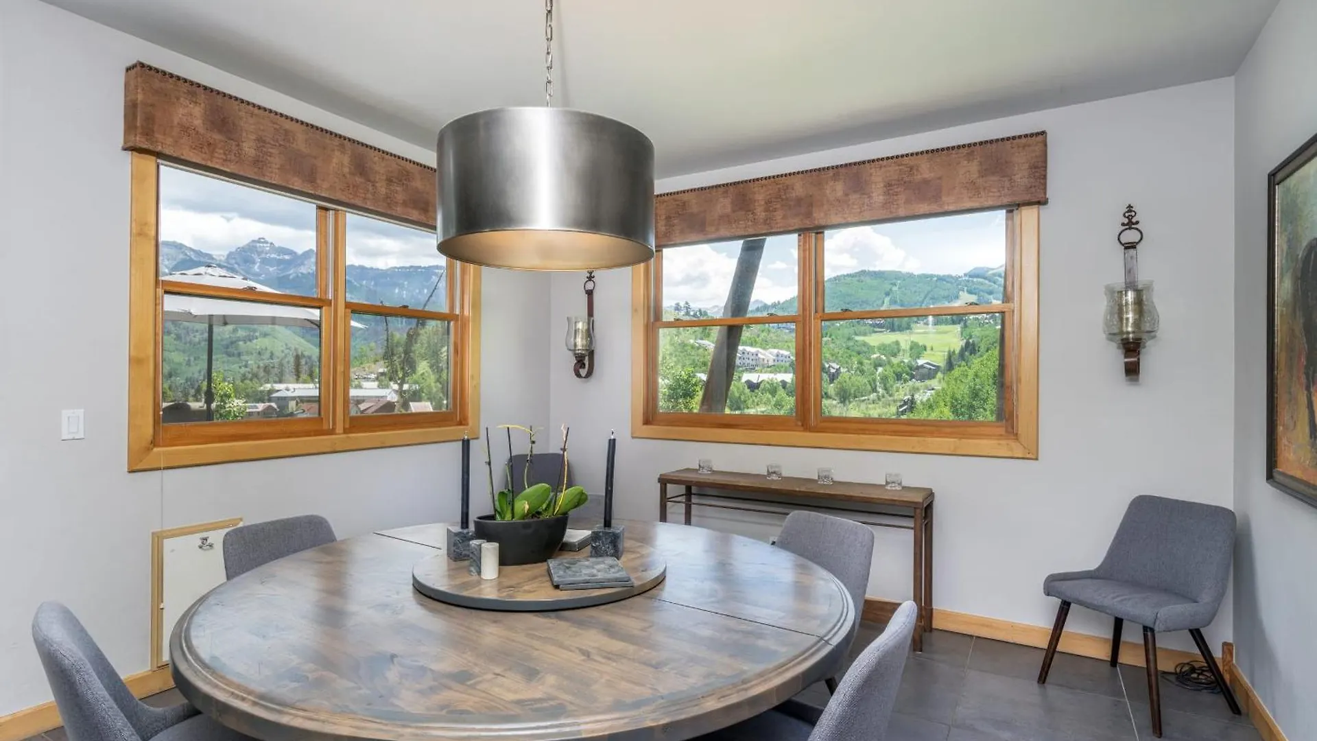 Holiday home 4br With Hot Tub Walk To Chondola *