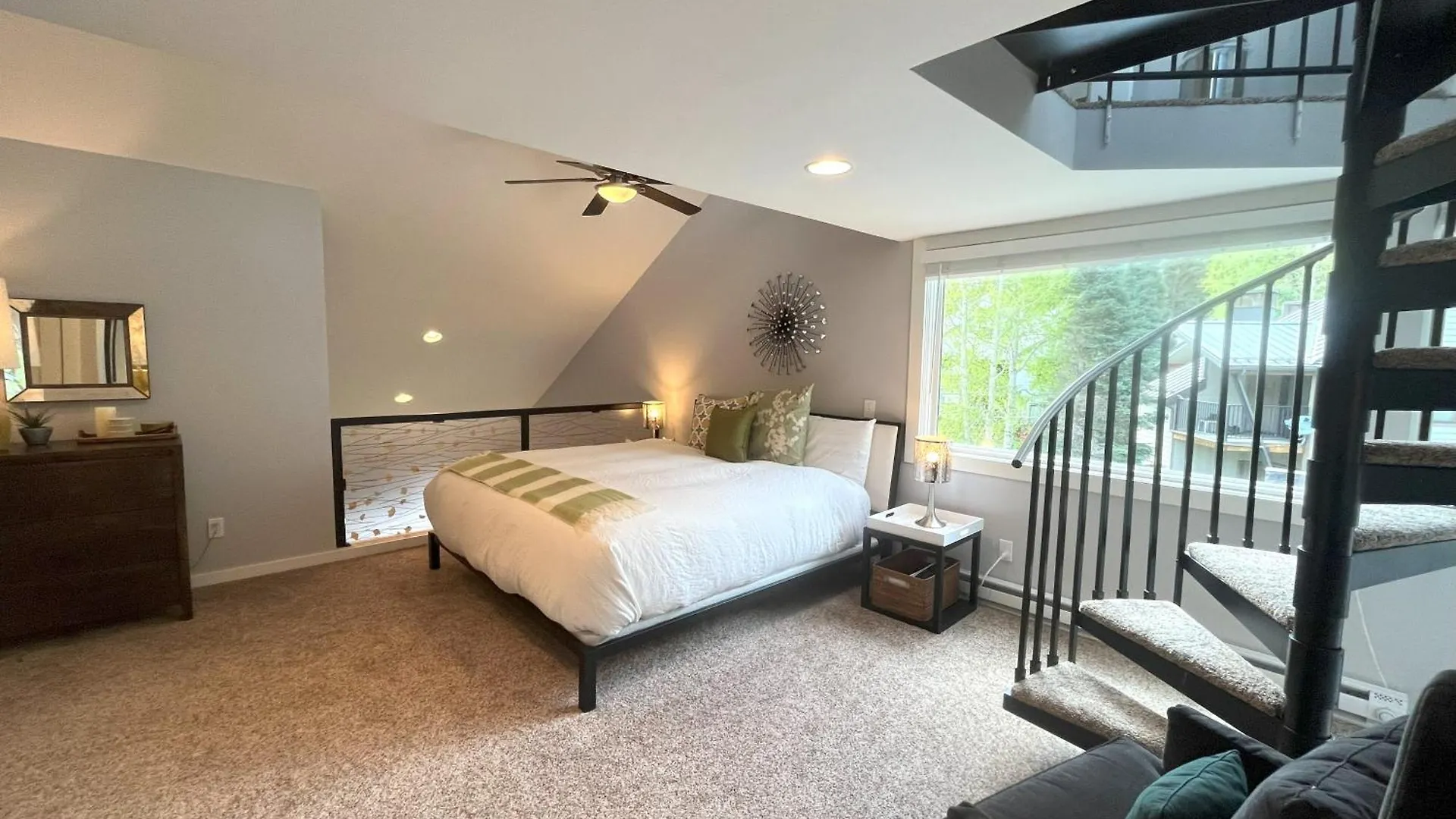 Elk View Basecamp - Wildlife And Convenience! Apartment