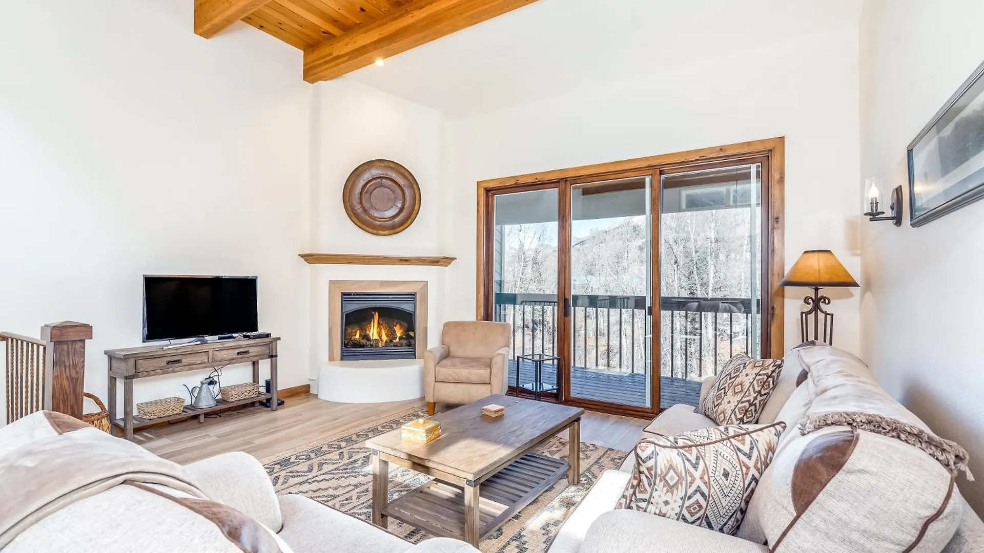 Riverside C203 - Riverside Owl Apartment Telluride