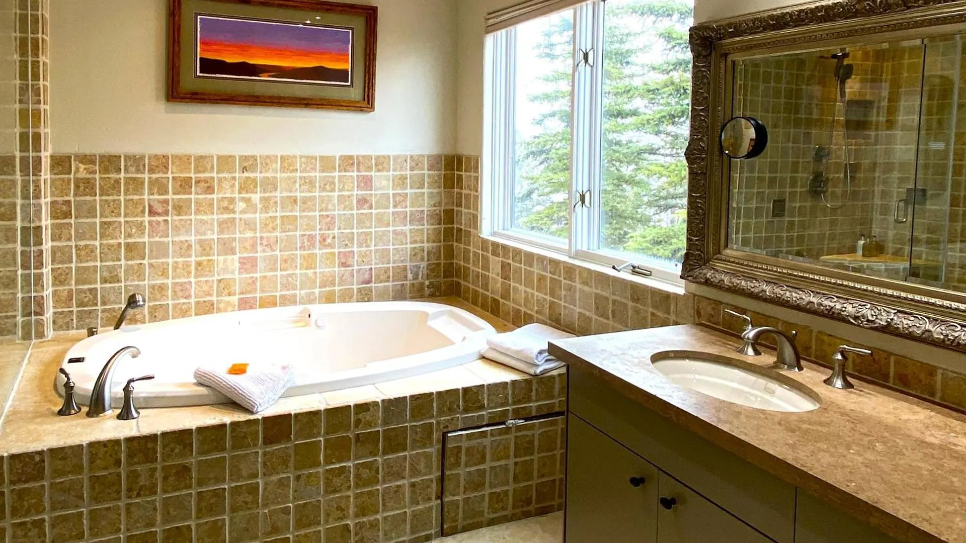 Crystal 22 - Infinite Vistas Holiday home