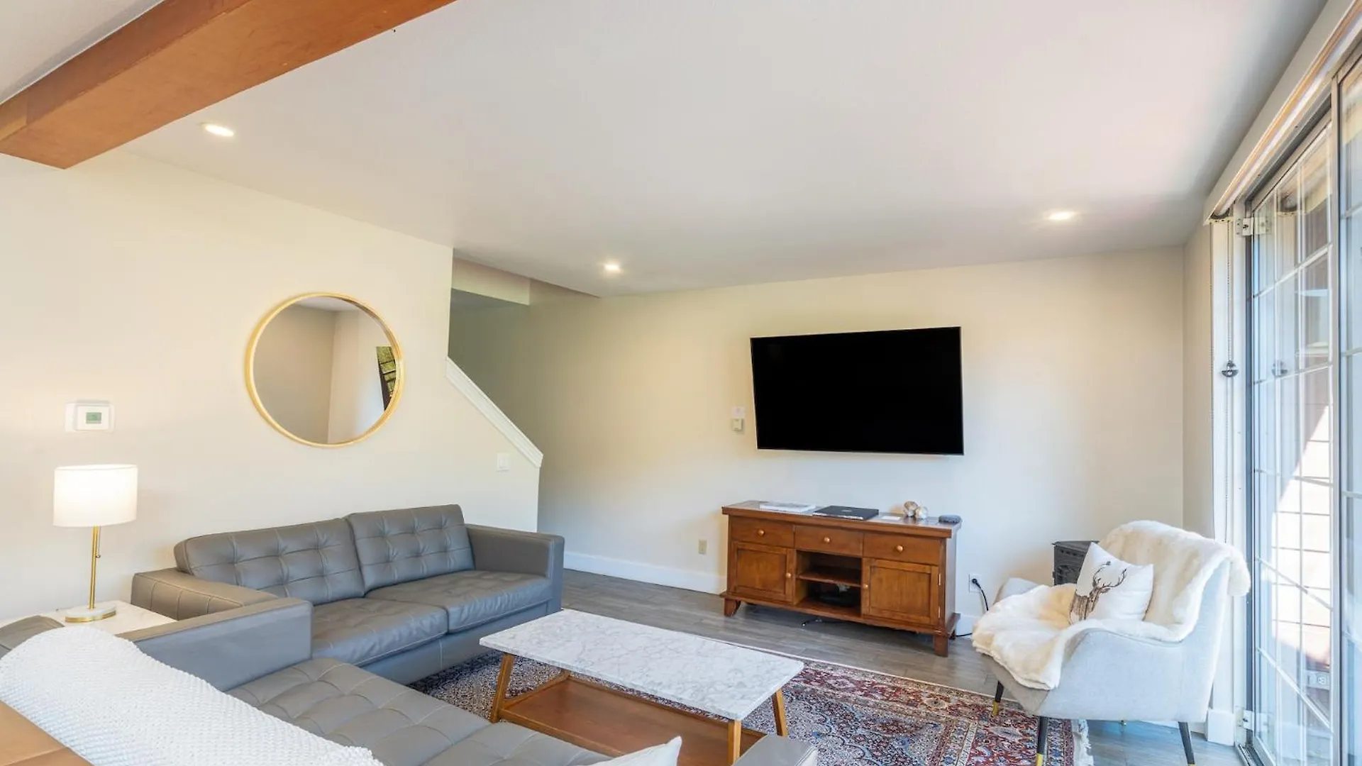 Northstar 6 Apartment