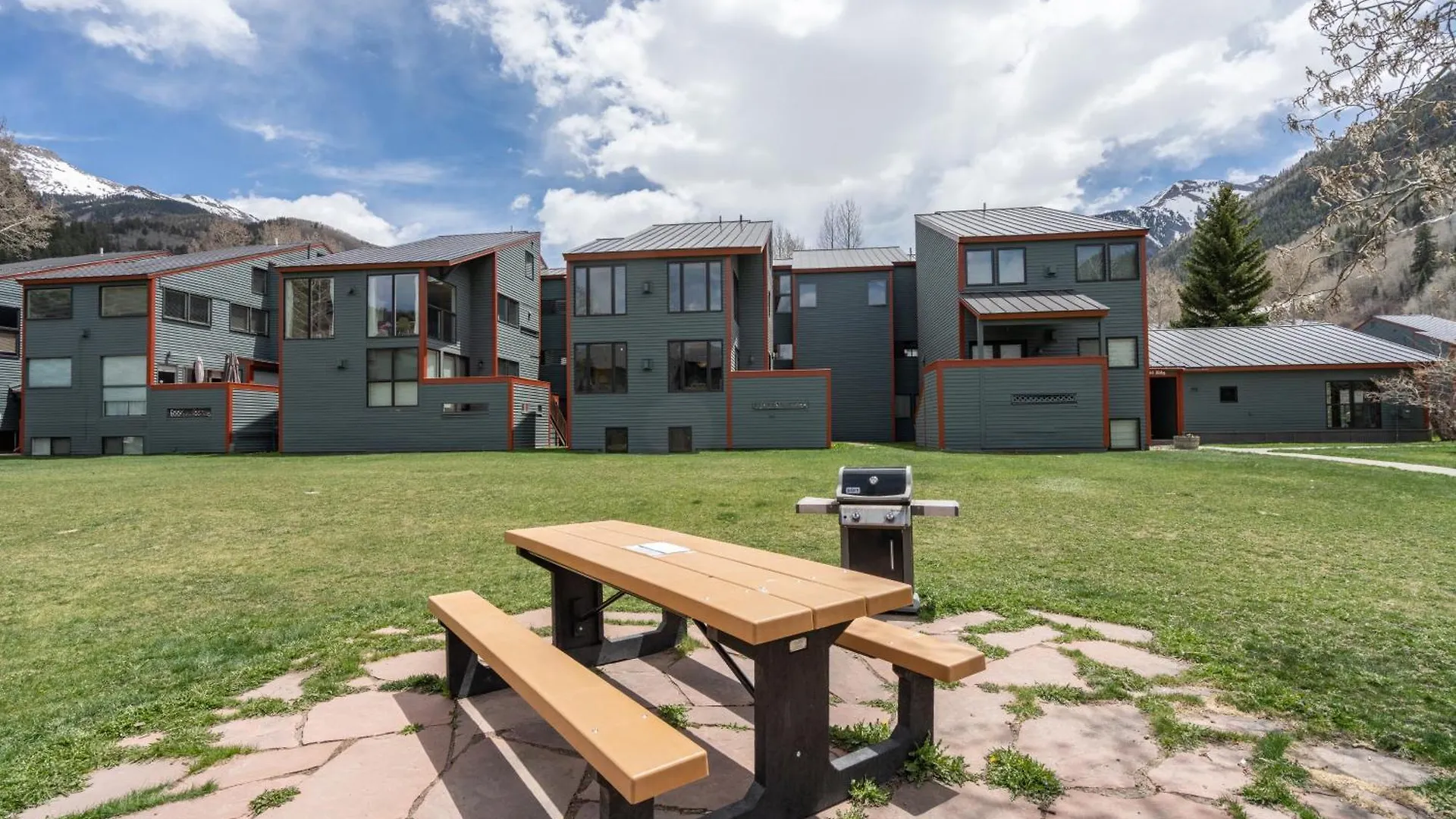 Lodge- Treat Apartment *