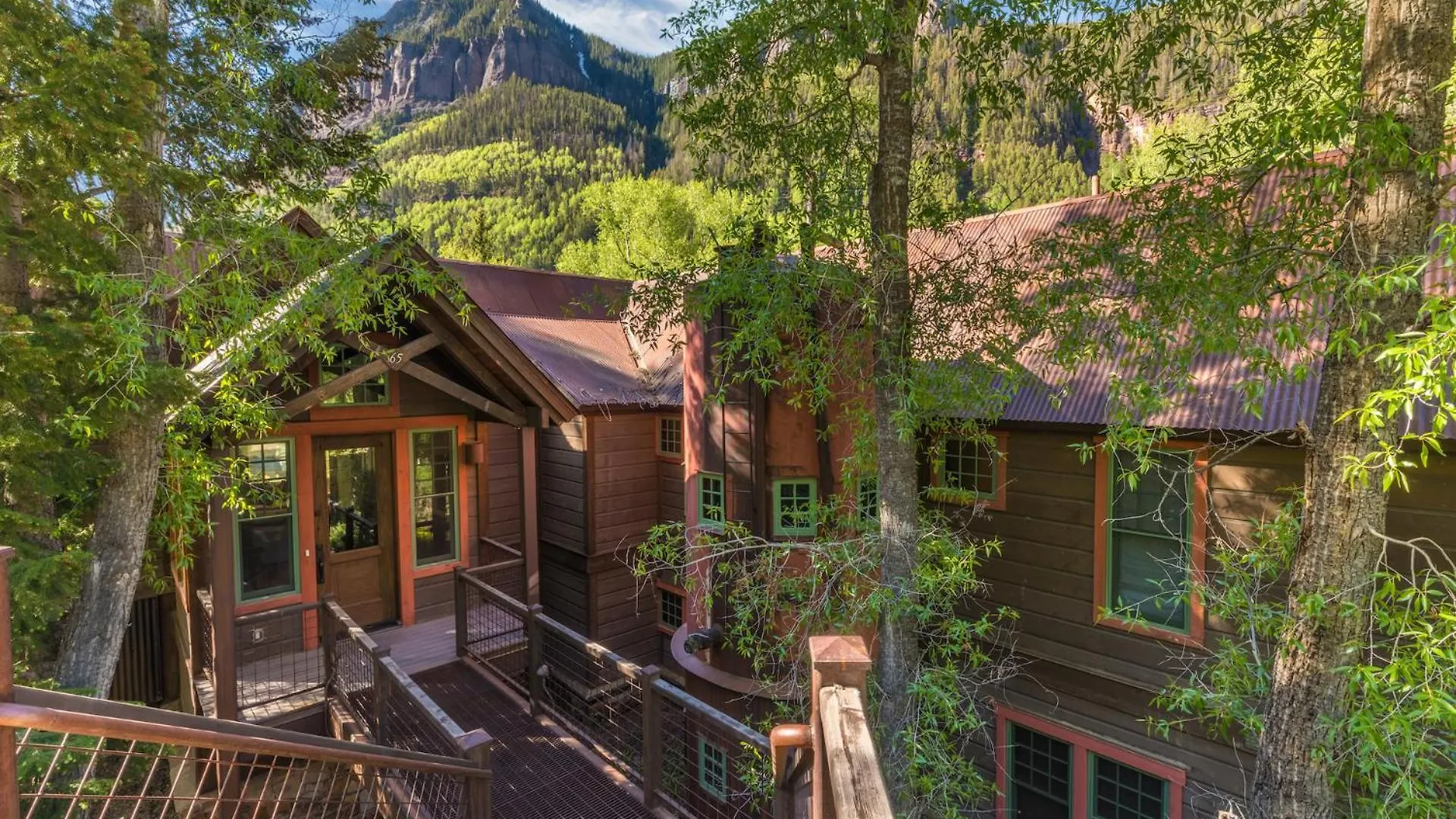 Holiday home Riverside House With Mountain Views