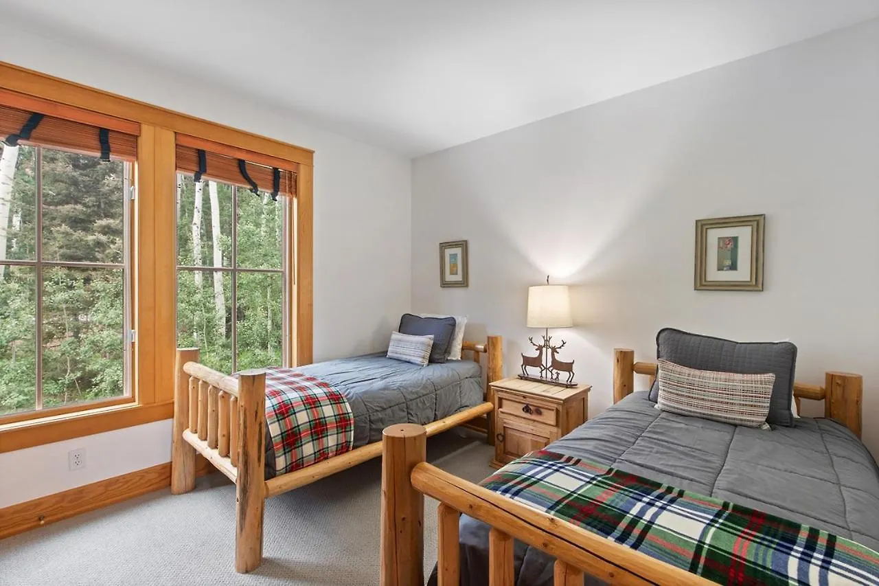 Polecat Holiday home *