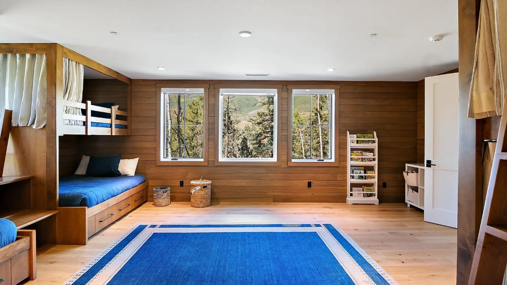 Overlook House
