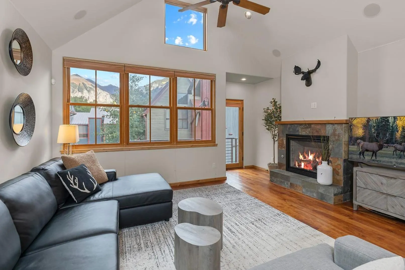 3br 3 1 2ba Center Of Everything New Listing On Our New Holiday home *