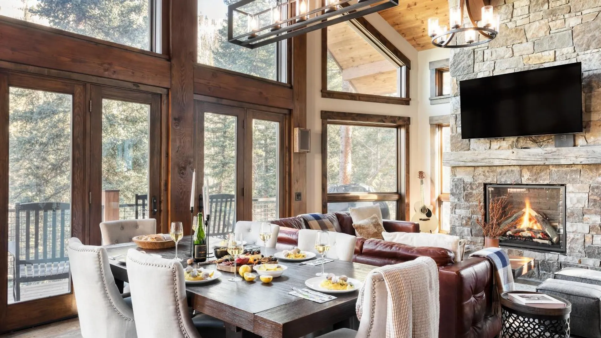 Apex By Avantstay Cozy Expansive Mountain Close To The Slopes W Hot Tub