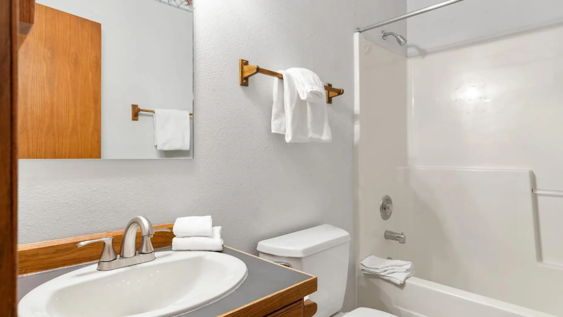 Holiday home Cimarron 14 By Avantstay Ski-inski-out In Complex W Two Hot Tubs Permit3601