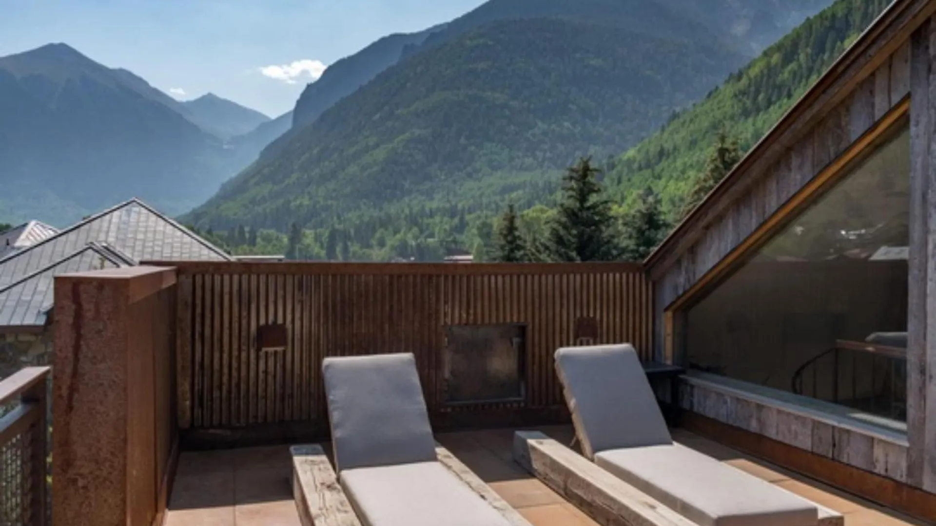 Ghostriders 11 By Avantstay Floor W Large Patio Mountain Views Holiday home *