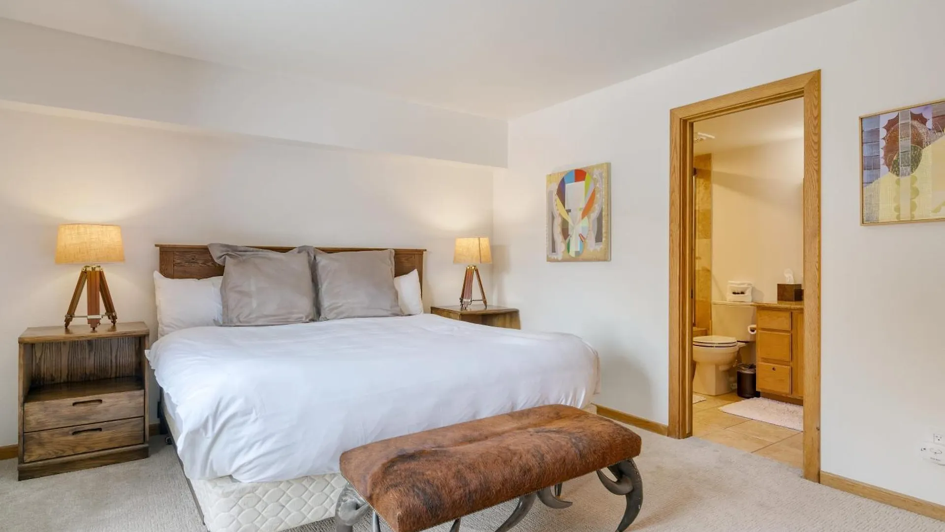 Riverside C102 By Avantstay Close To Downtown Town Park Lift 8 Holiday home *