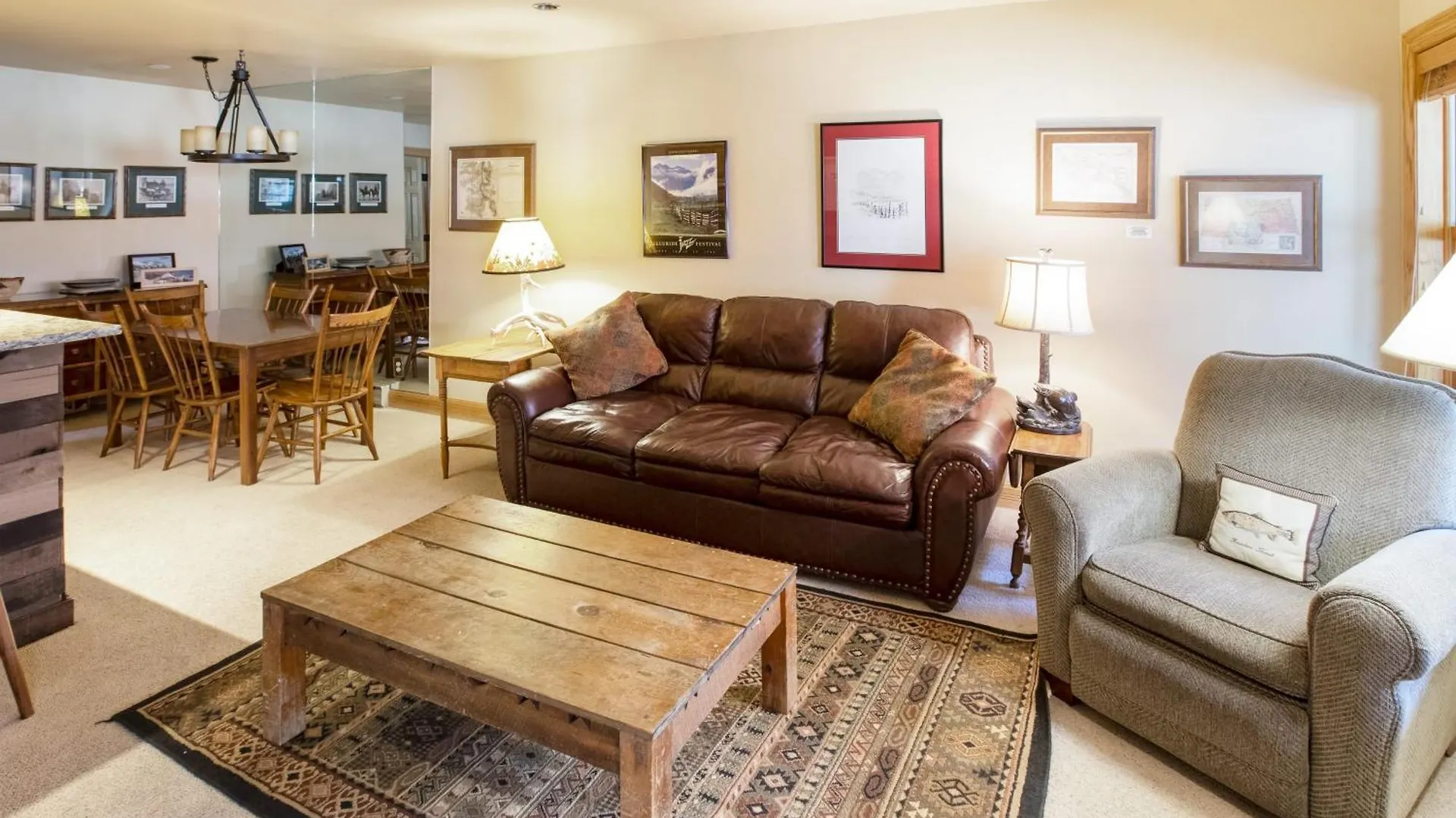 Cimarron 22 By Avantstay Ski-inski-out In Complex W Two Hot Tubs Permit12986 Holiday home *