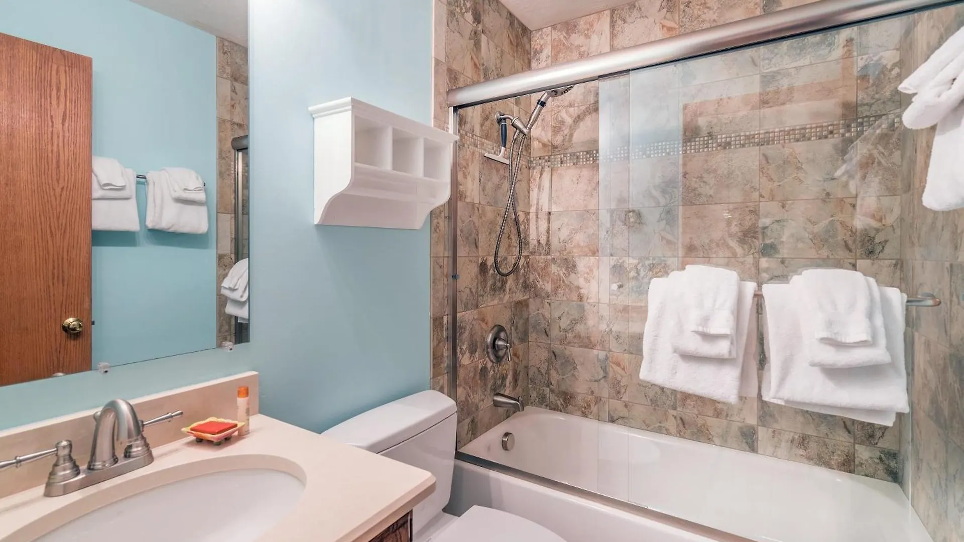 Ghostriders 5 By Avantstay 2 Bedroom Near Main Street Hiking Skiing Str Permit 3571 Holiday home *