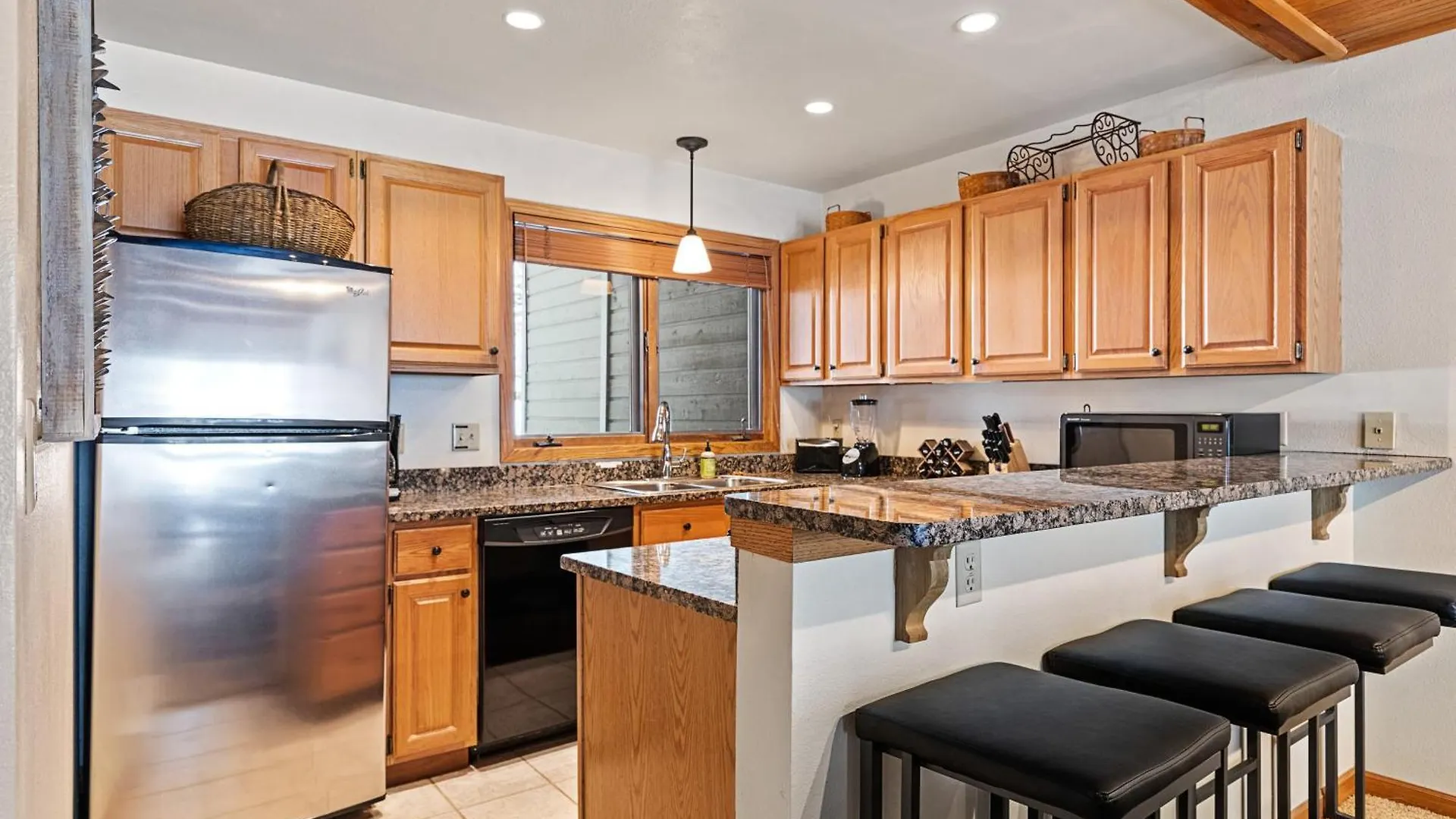 Riverside A102 By Avantstay Close To Downtown Town Park Lift 8