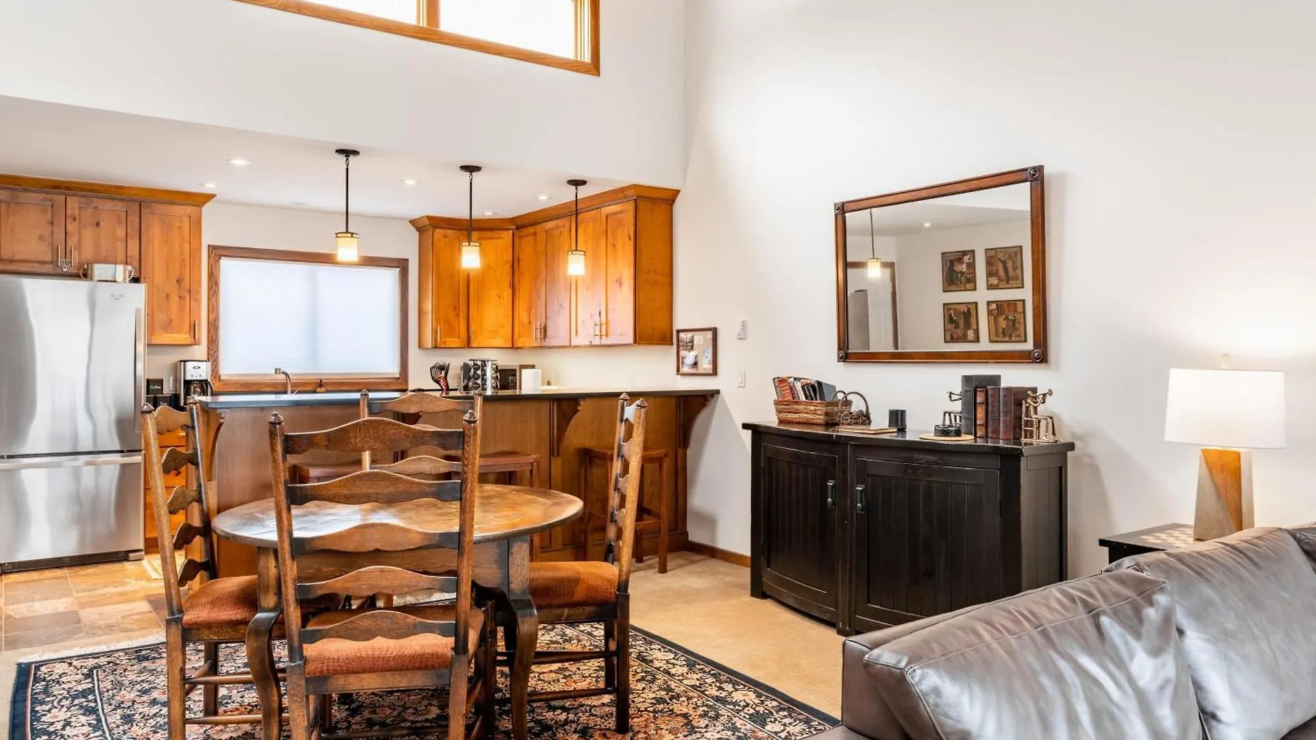 Riverside C202 By Avantstay Close To Downtown Town Park Lift 8