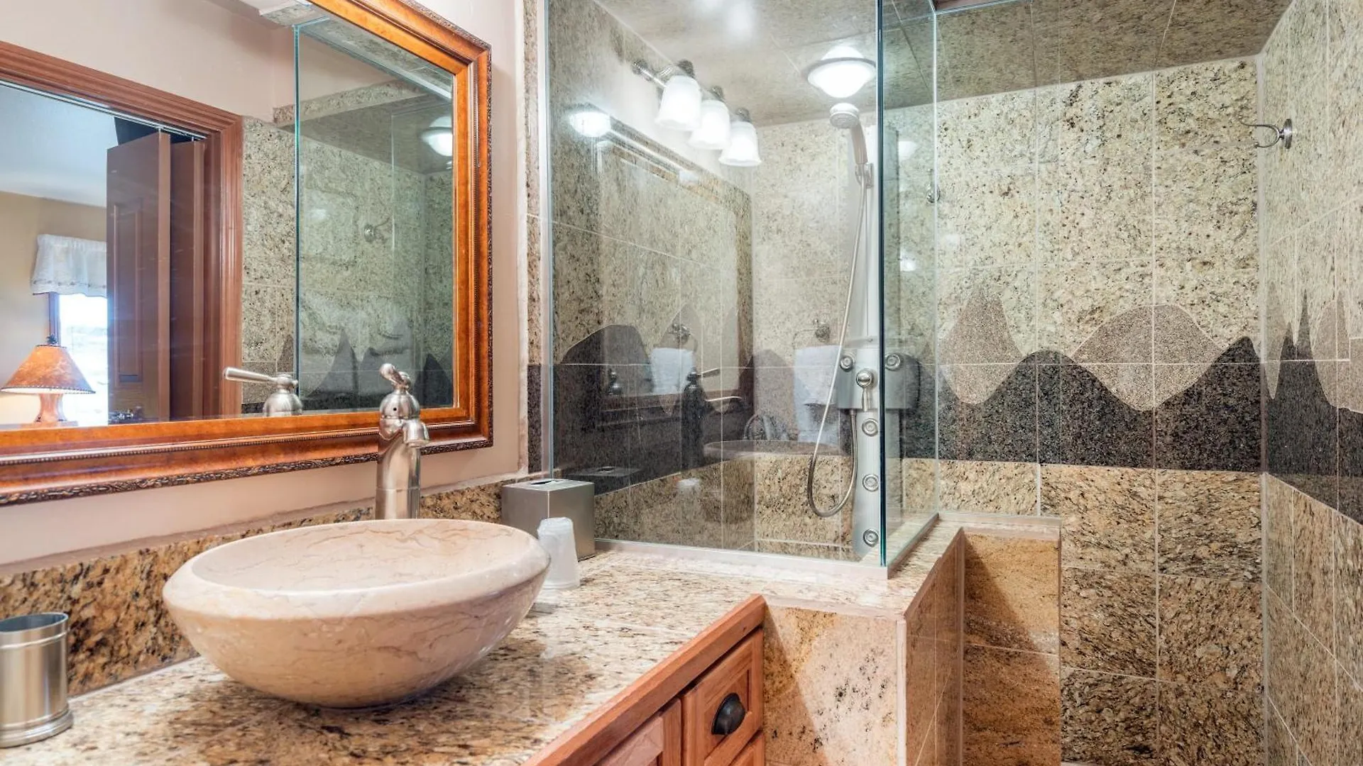 Etta Place Too 103 By Avantstay Close To Town The Slopes In Complex W Communal Pool Hot Tub Holiday home Telluride