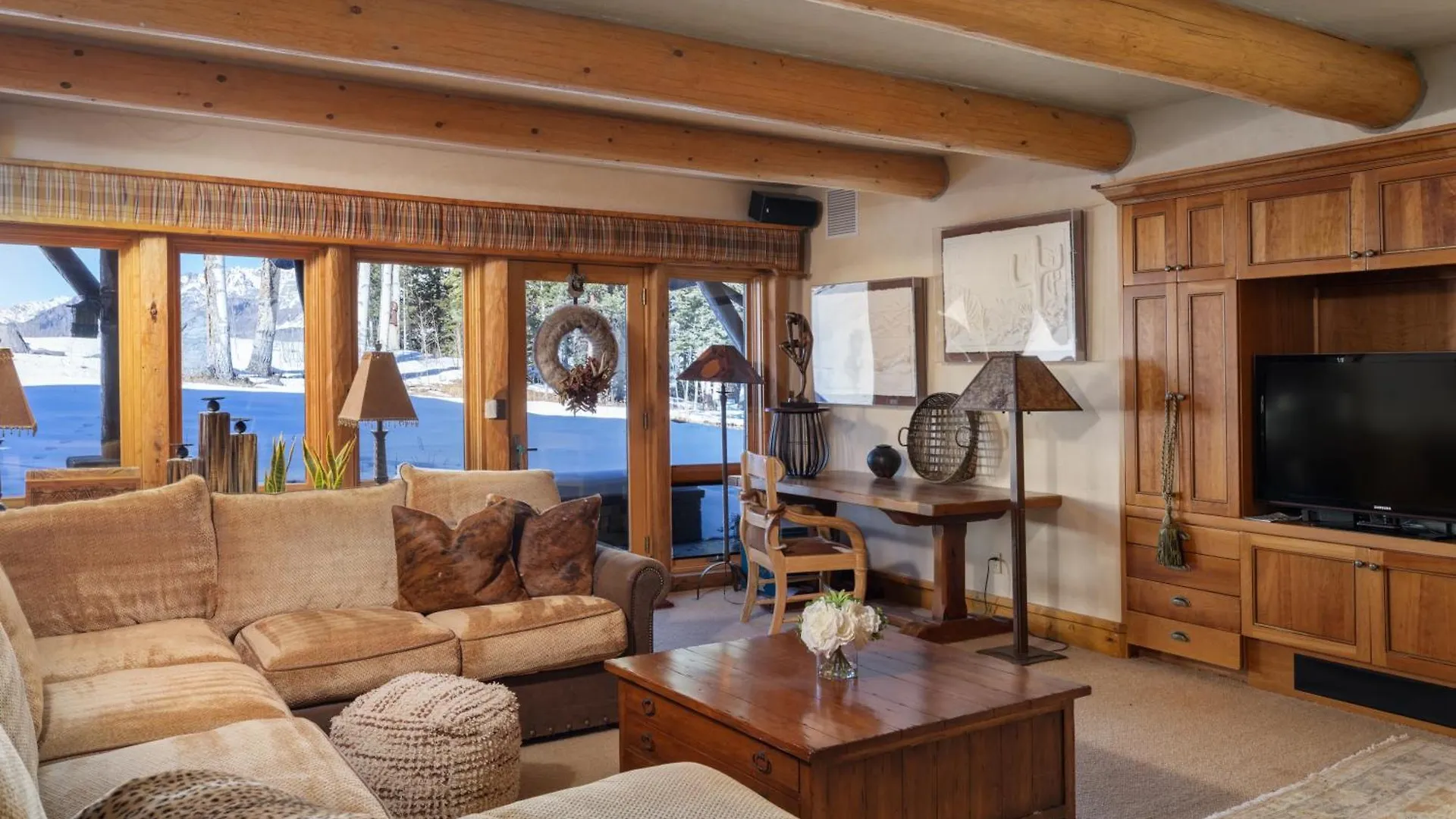 The Bear House On Double - Premier Ski-in-out Location And Amenities Holiday home Telluride