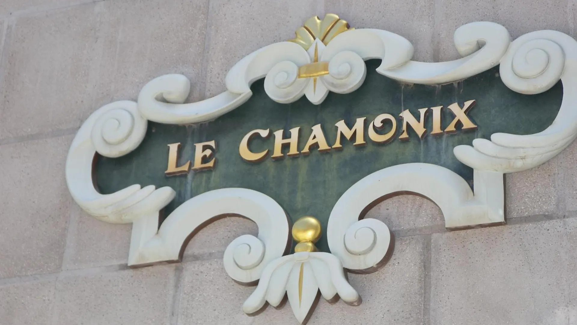 Le Chamonix B By Avantstay Located In Mountain Village Close To Golf Course Skiing
